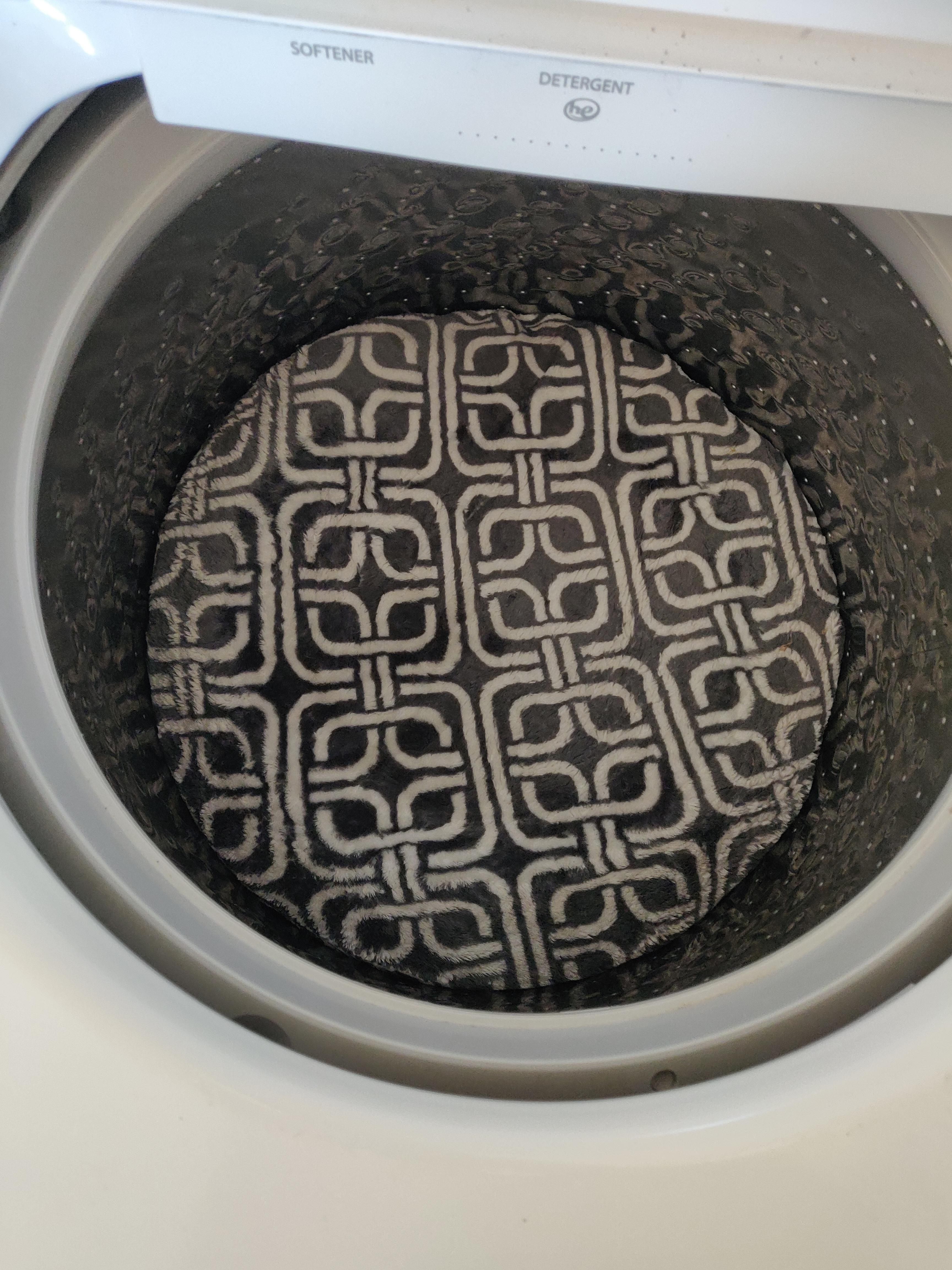 The way my blanket wrapped around the rest of my clothes in the spin