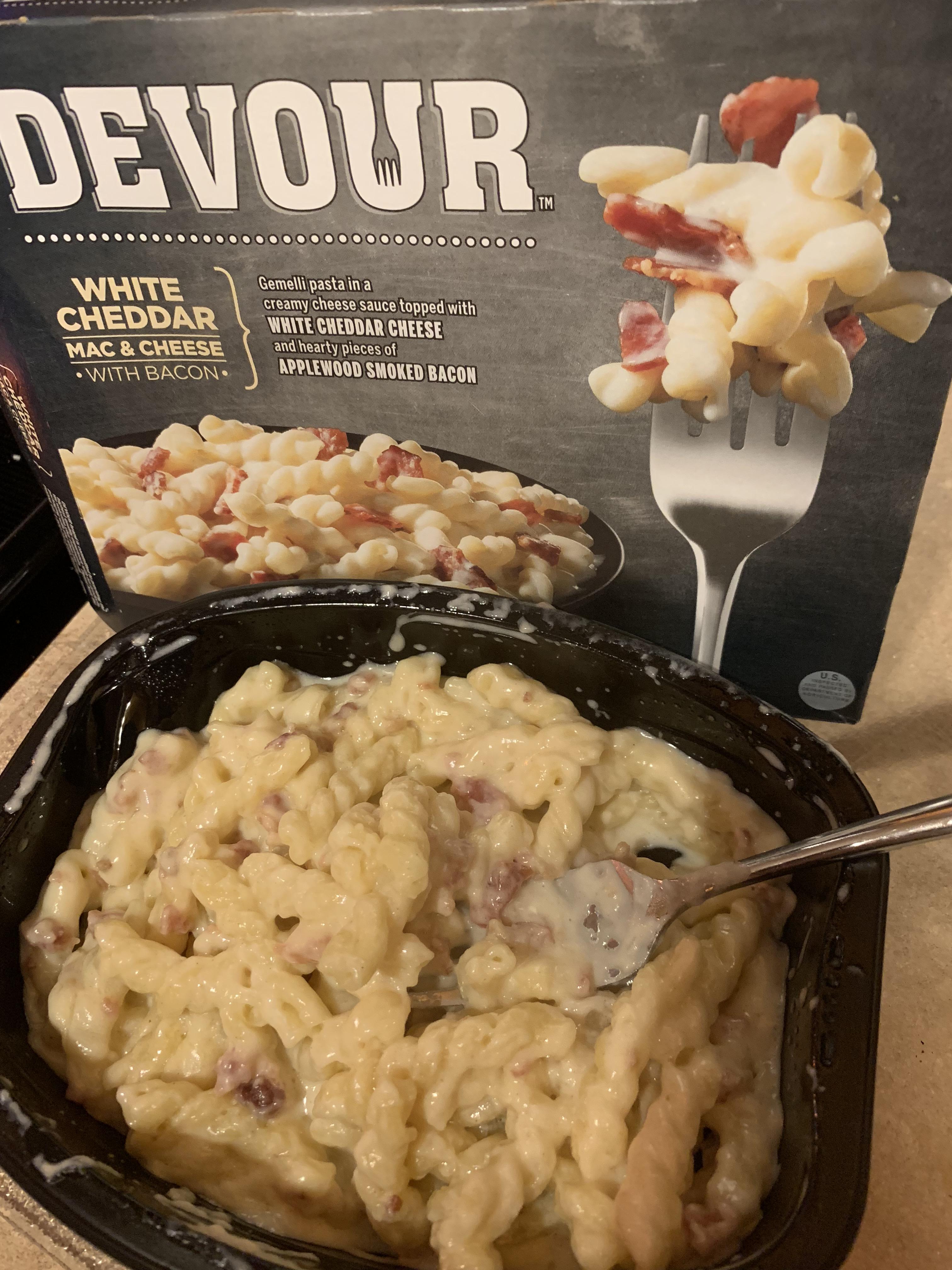 Devour White Cheddar MAC & Cheese r/frozendinners