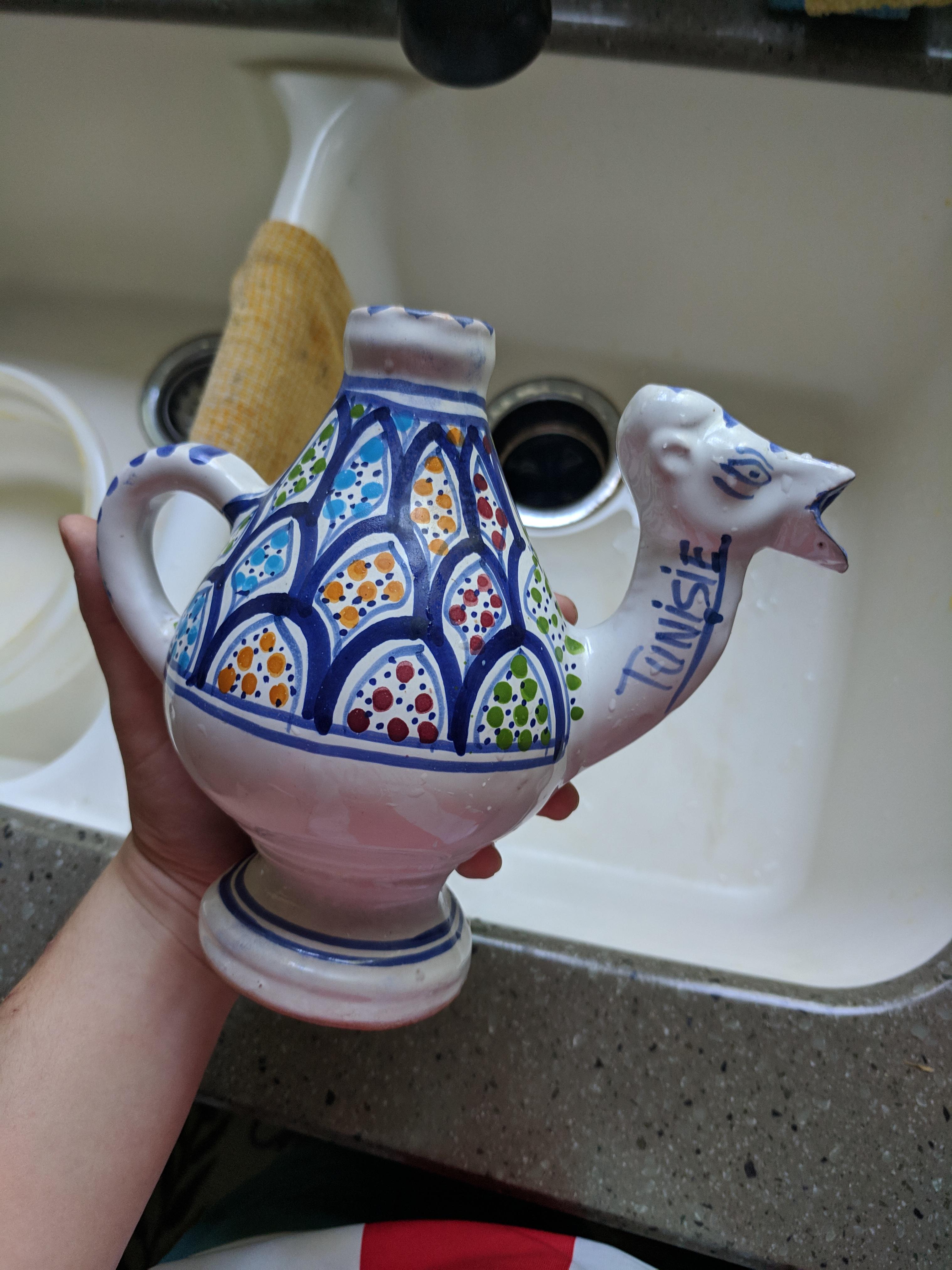 Screaming camel teapot r/whatisthisthing