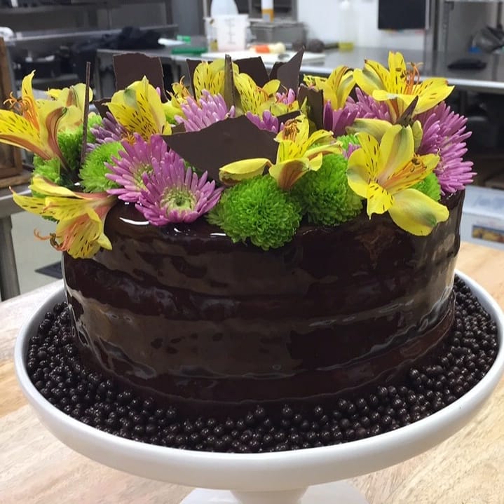 Chocolate brownie fudge cake r/FoodPorn