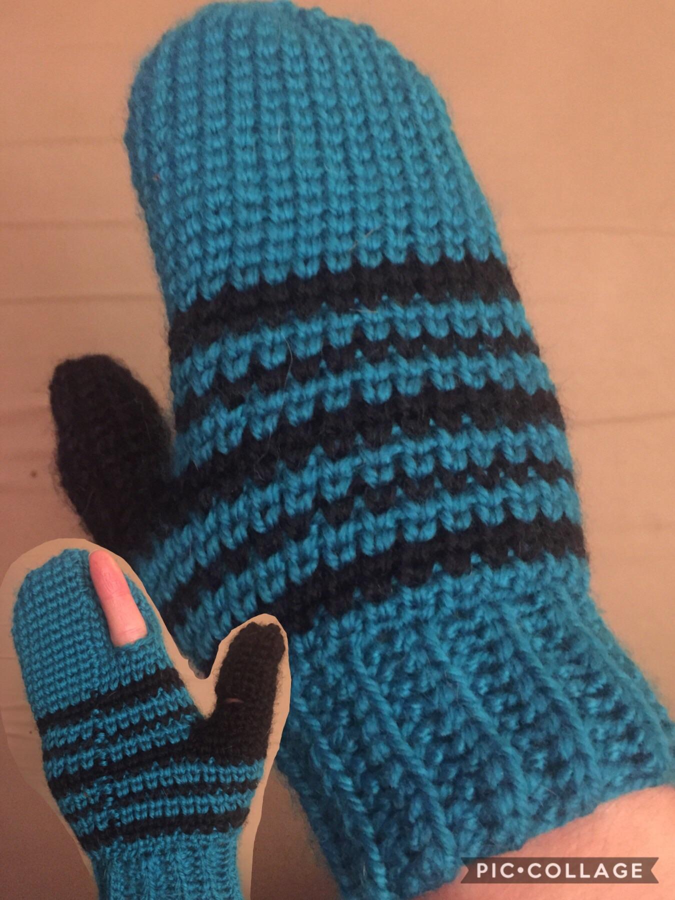 Waistcoat Stitch Mittens with Finger/thumb Slots r/crochet