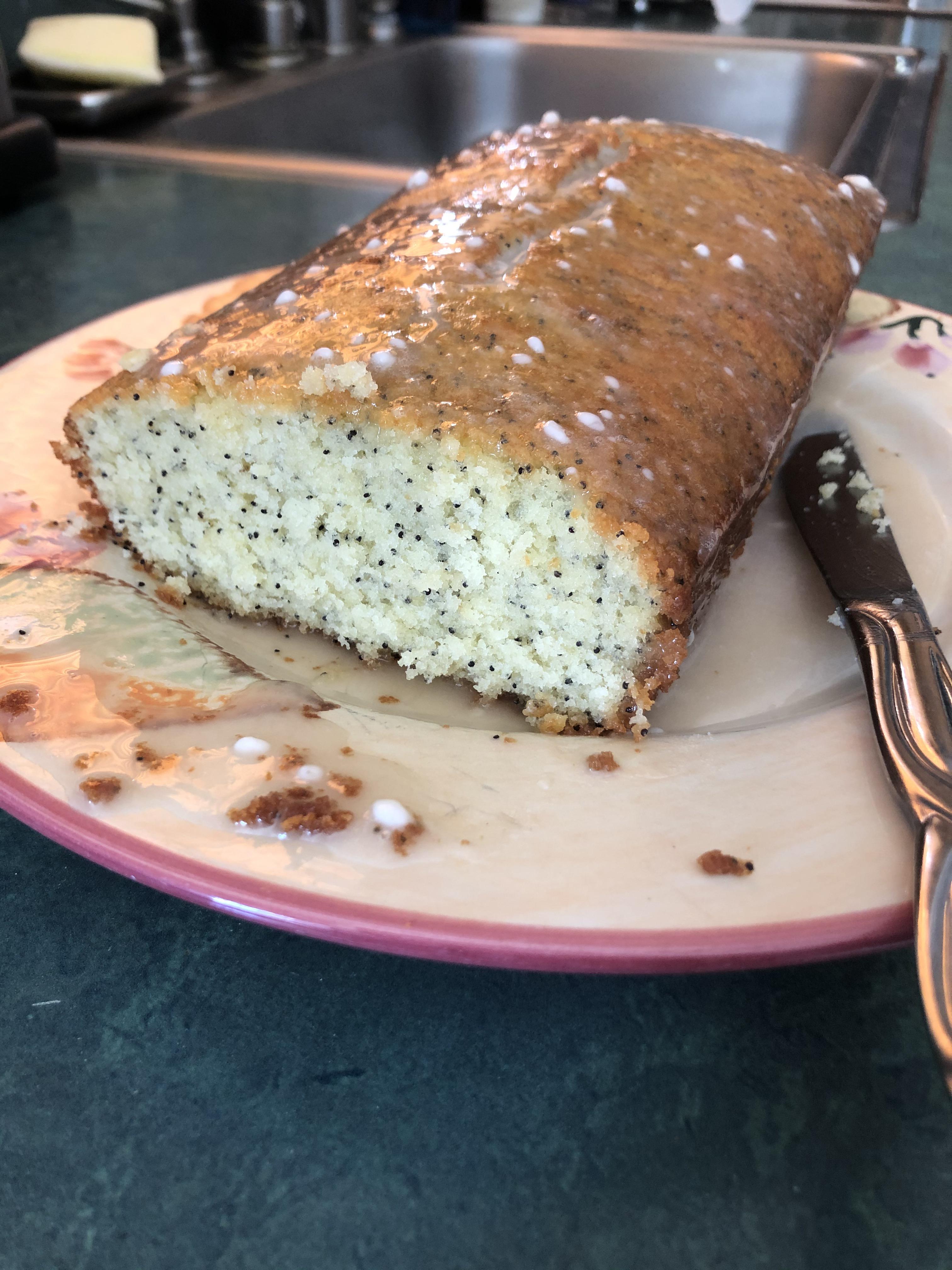 [Homemade] Almond Poppy Seed Bread with a sugar glaze r/food