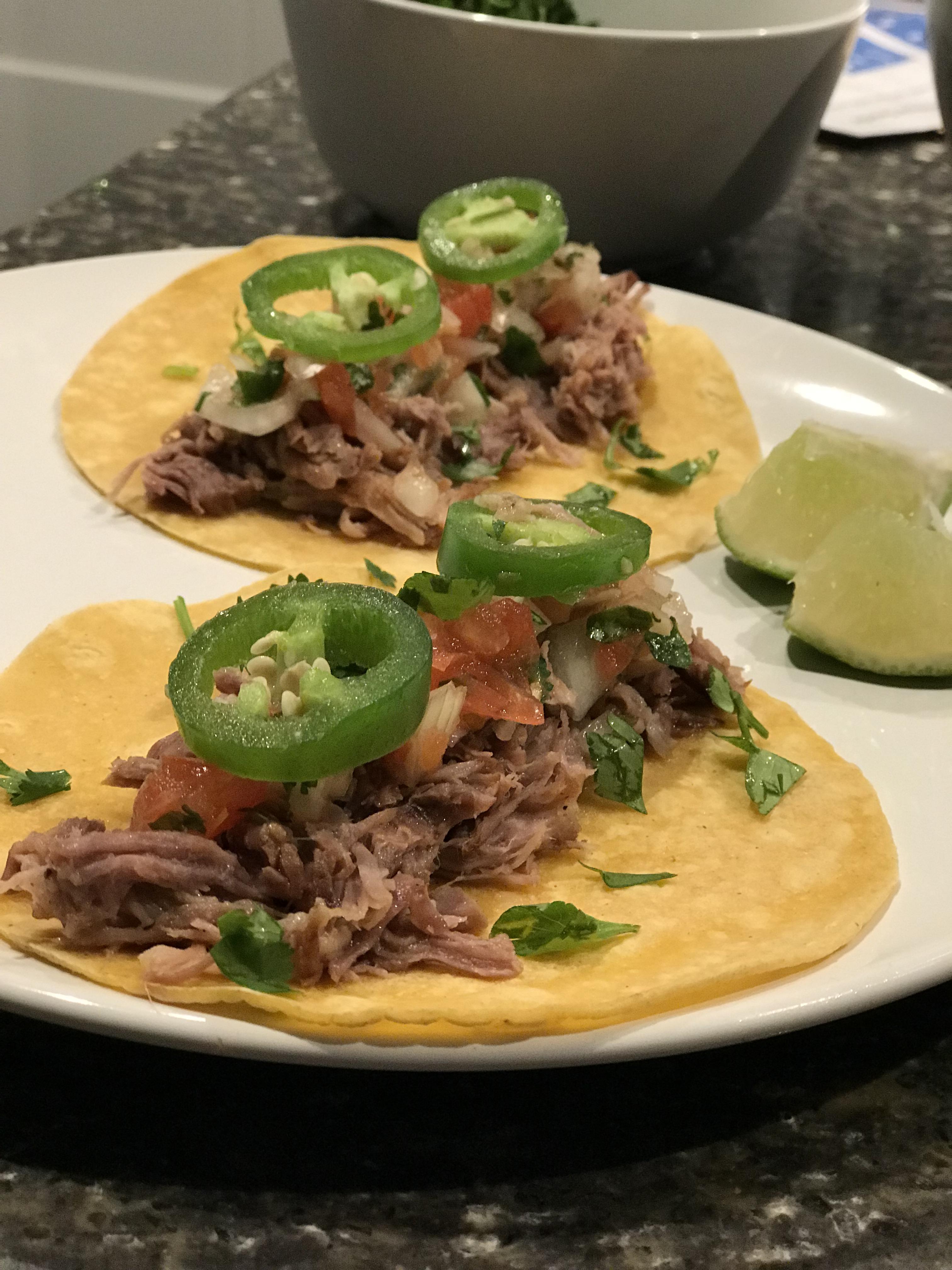 Instant Pot Mojo Pork Tacos 😩😭🙌 who knew a pork shoulder could cook in