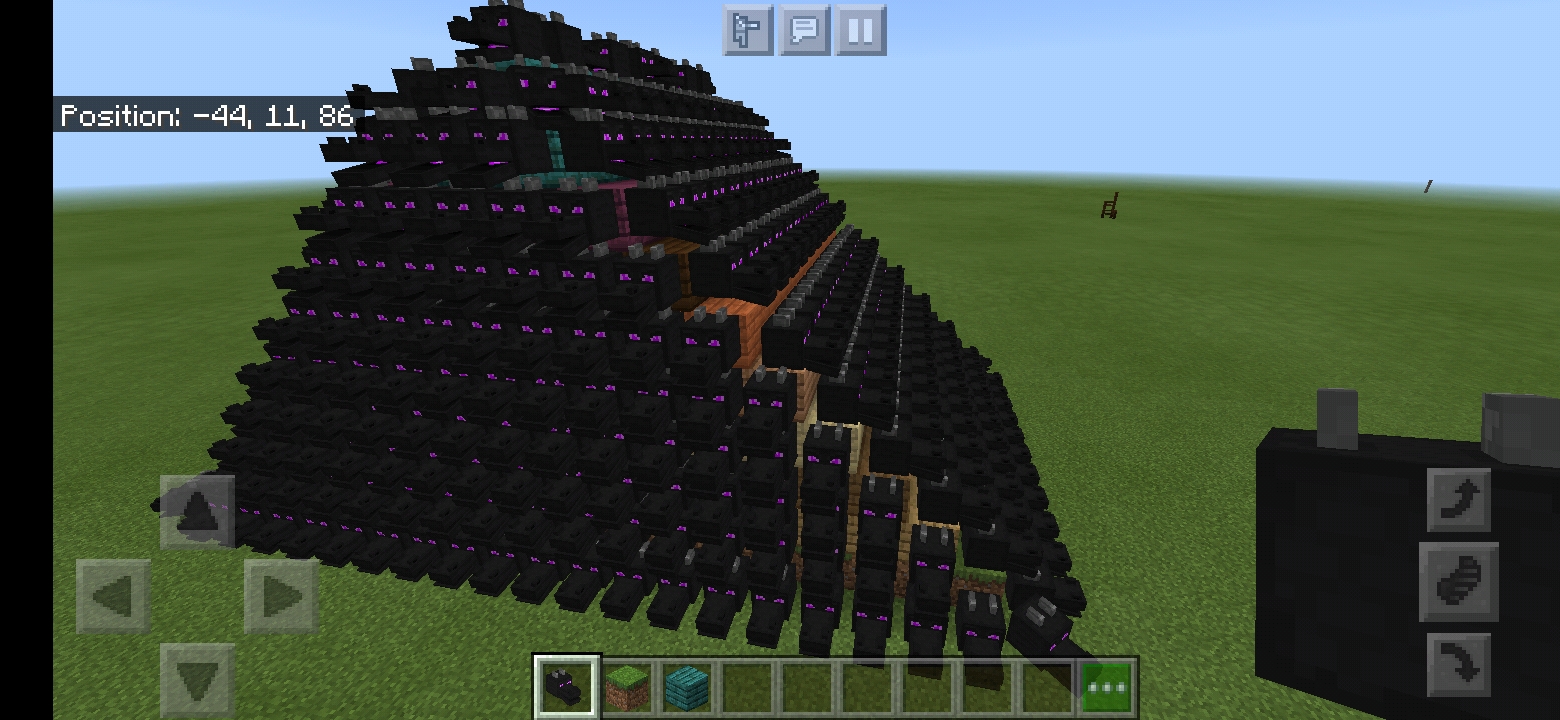 Covered my temple in Ender Dragon heads. r/Minecraft