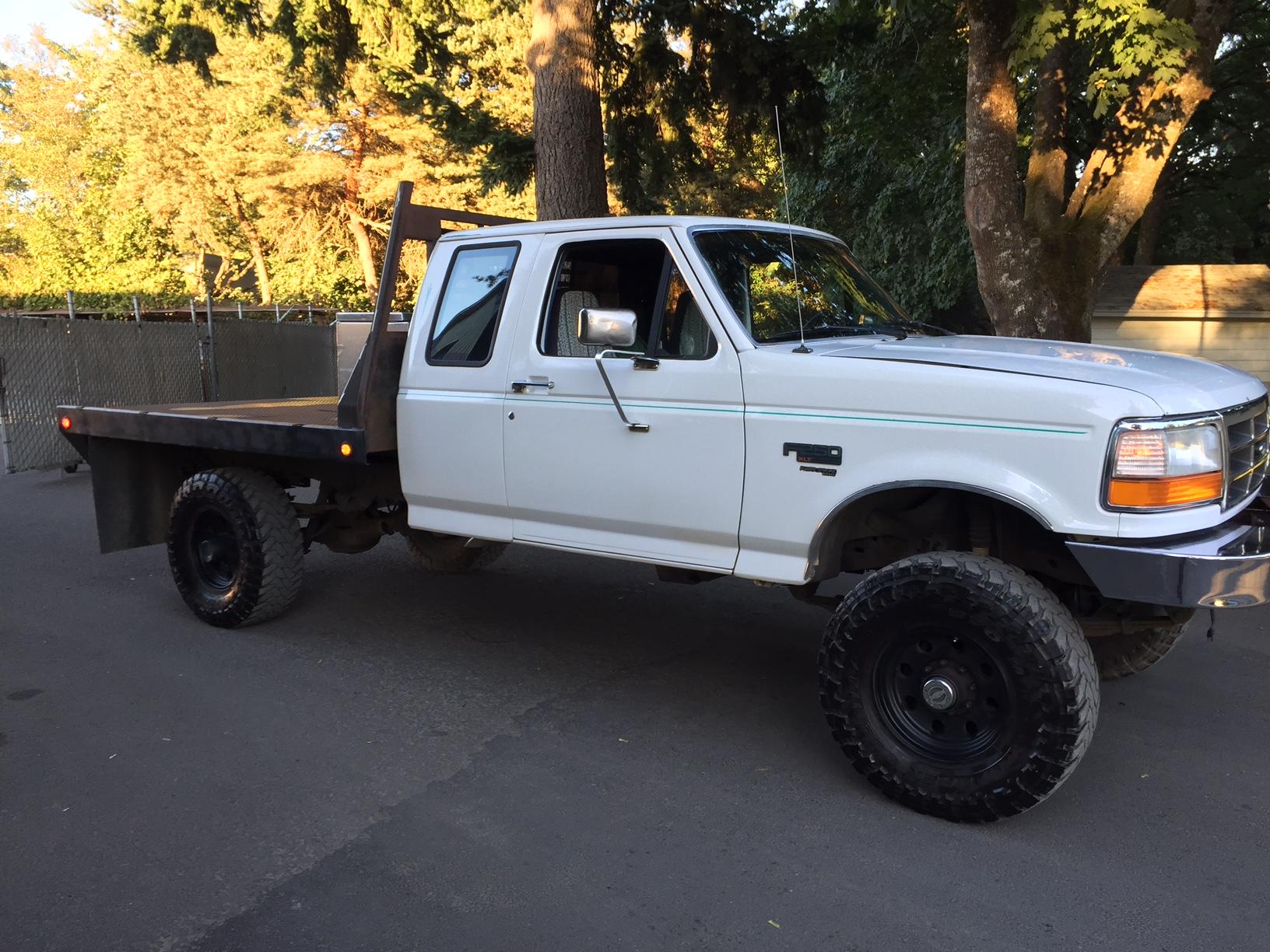 Just purchased this 1995 F250 w/7.3L Powerstoke! Looking for flat bed