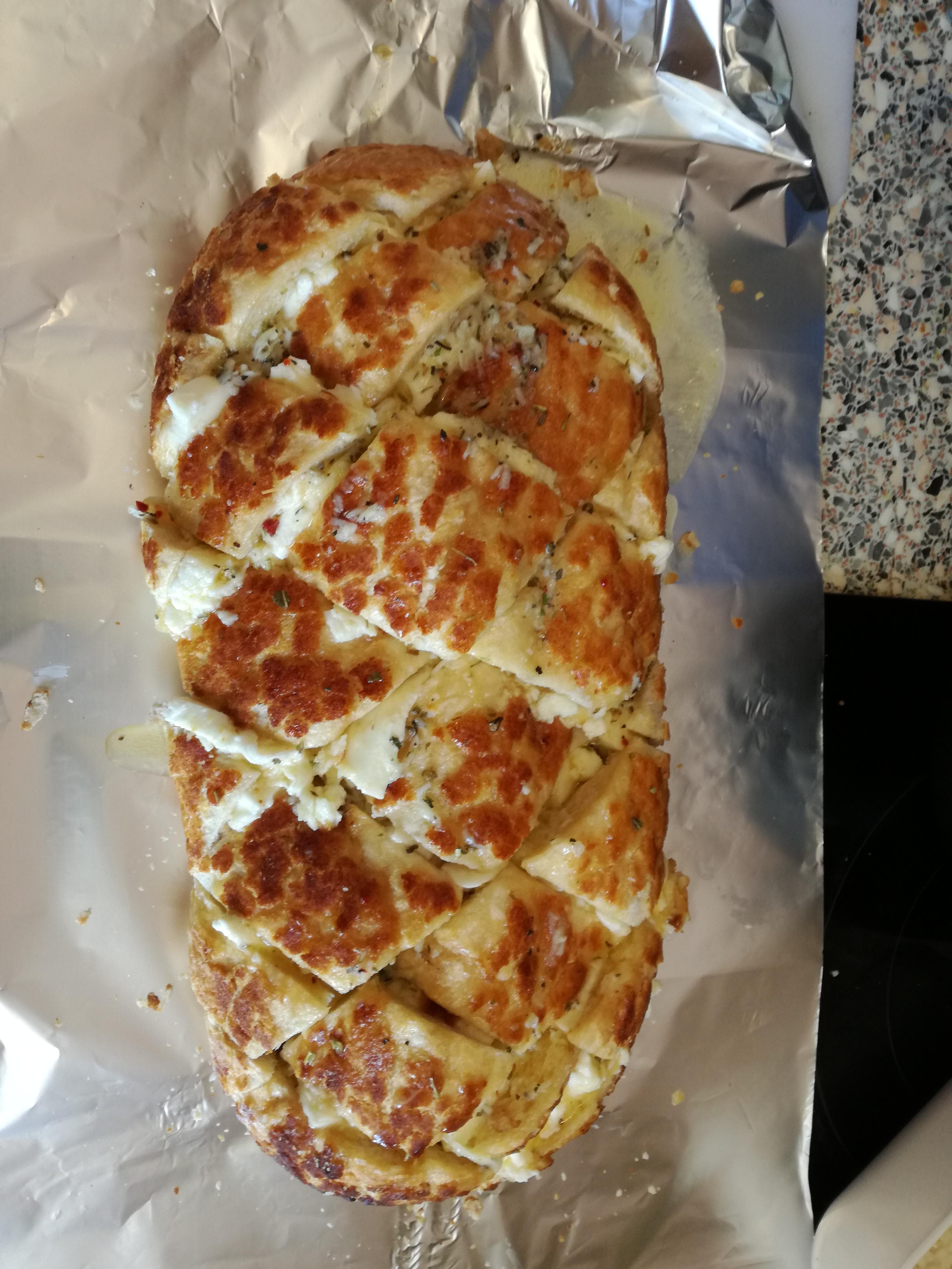 [homemade] Pull apart garlic mozzarella bread, pre cooking r/food