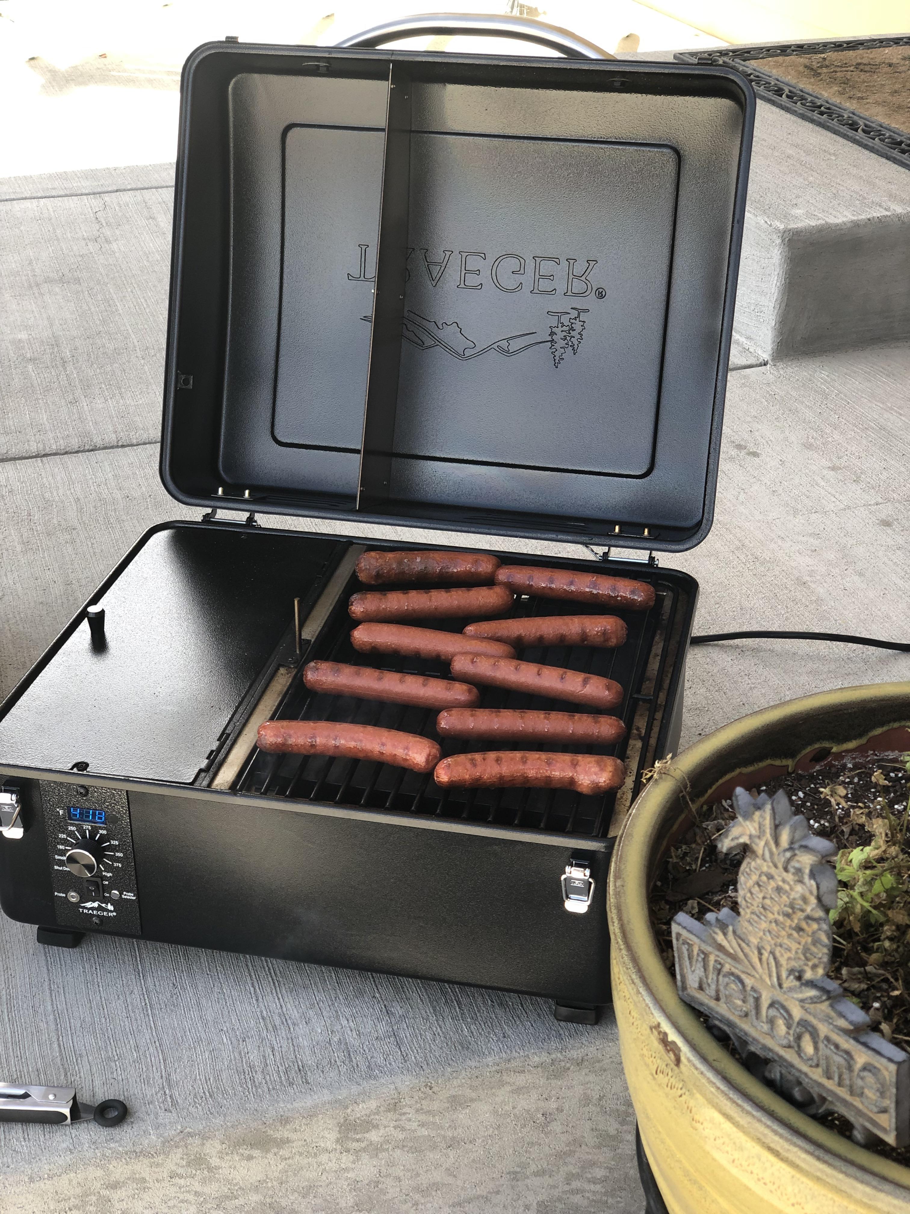 Front porch hot dogs! r/Traeger