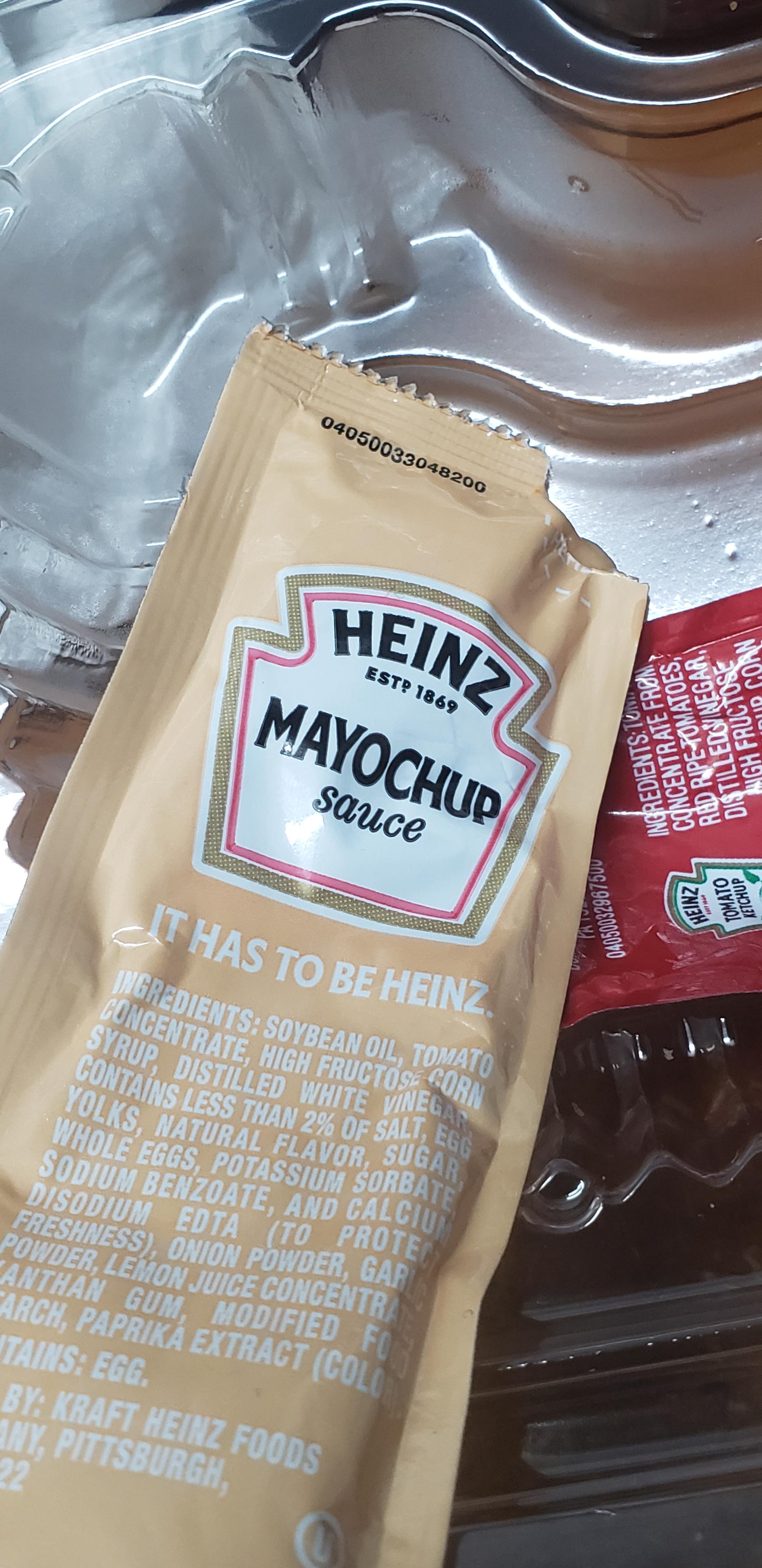 Mayo and ketchup r/mildlyinteresting