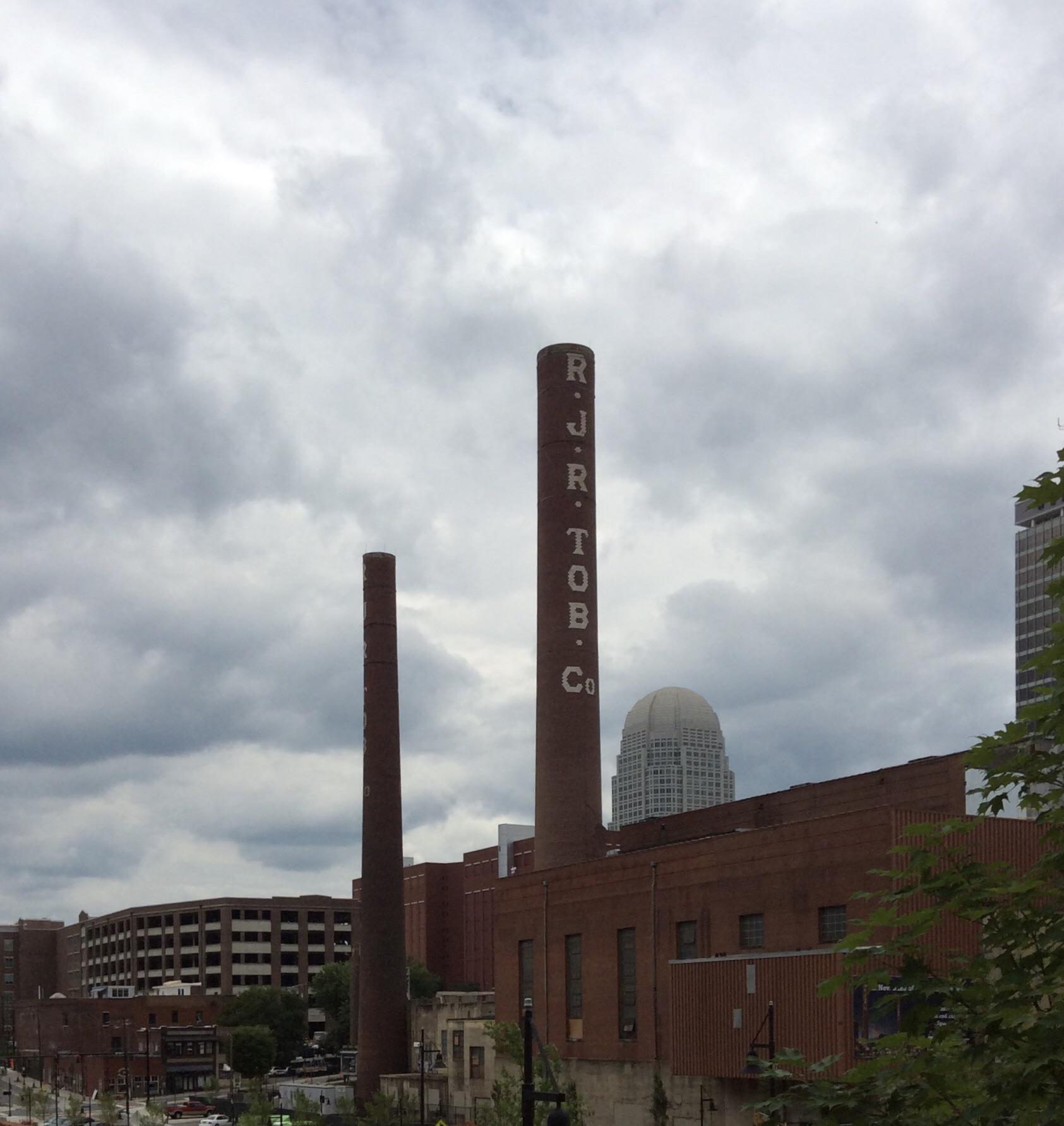 Winston Salem, North Carolina [oc] r/CityPorn