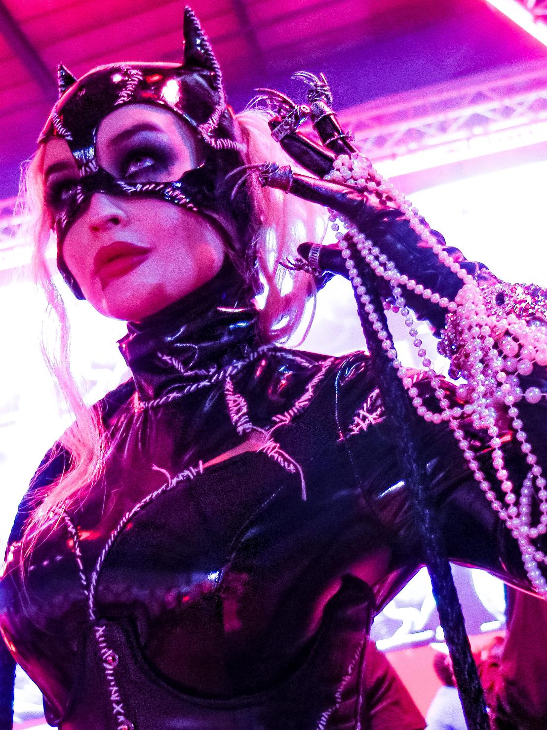 Michelle Pfeiffer Catwoman Costume