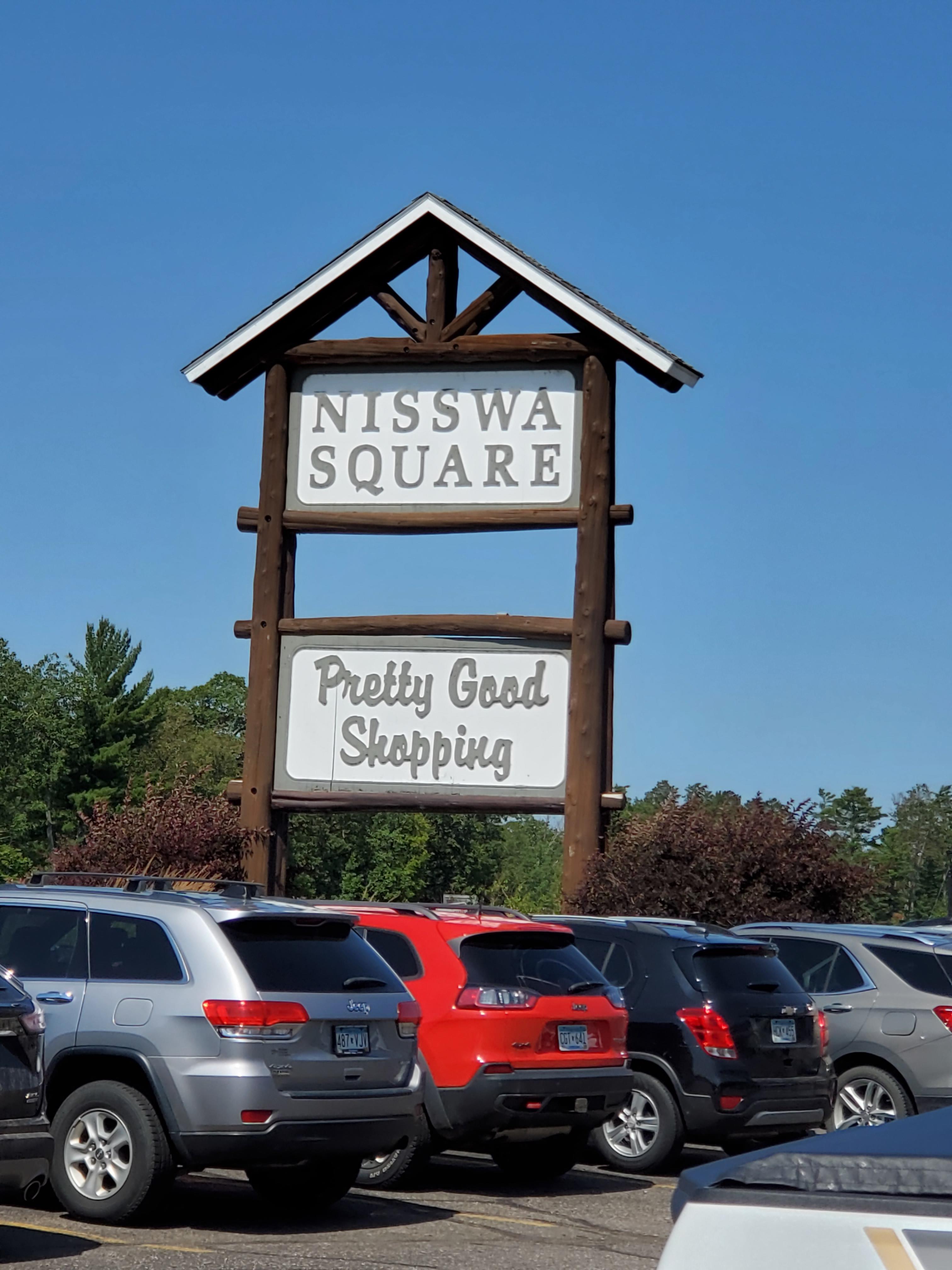 Pretty good shopping in Nisswa, MN r/curb