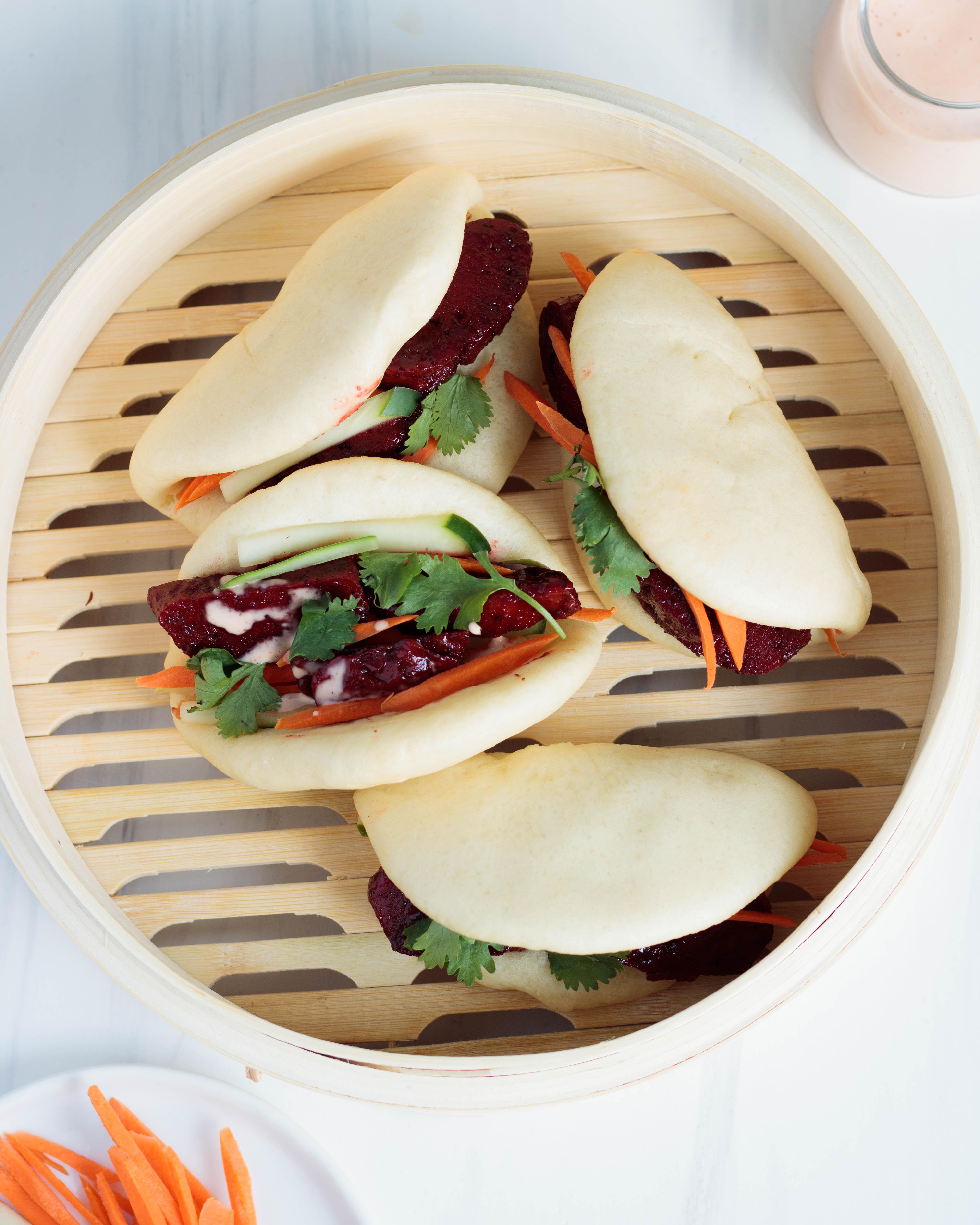 Chinese BBQ "Pork" Buns. Seitan is amazing! r/vegan