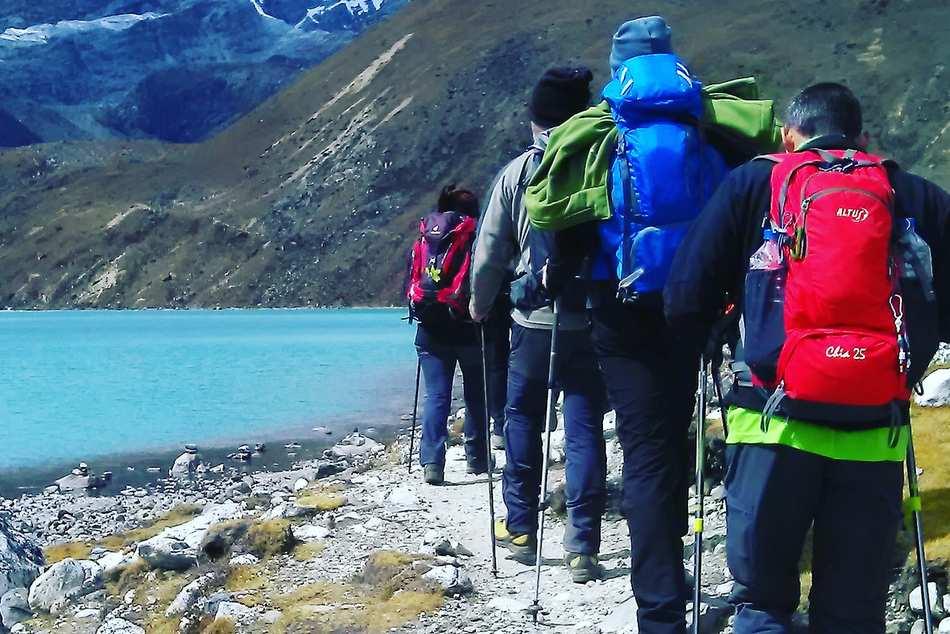 Backpacking tour to Nepal r/Outdoors