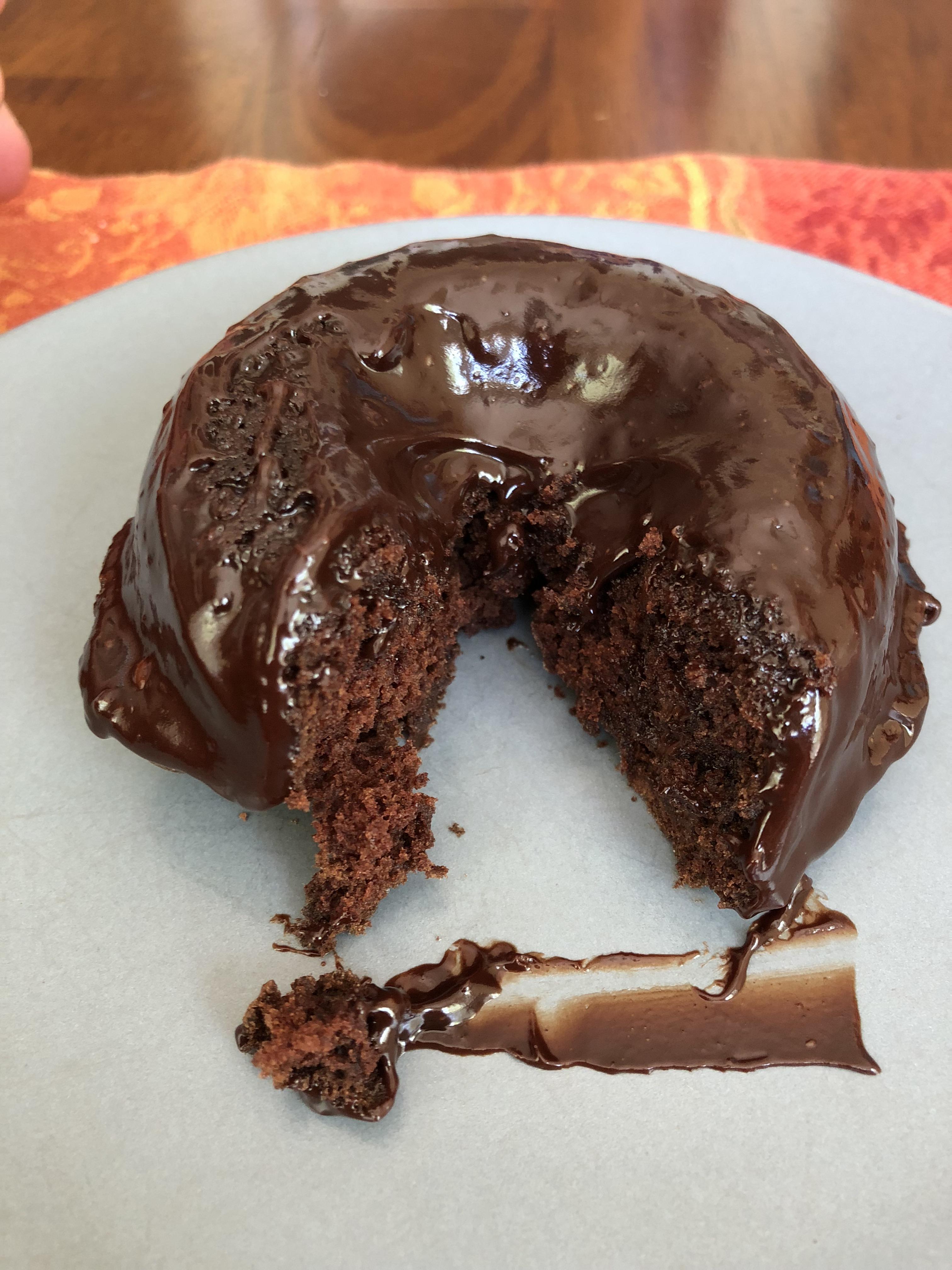 I made (and ate) GF chocolate fudge cake donut and it was amazing r/glutenfree