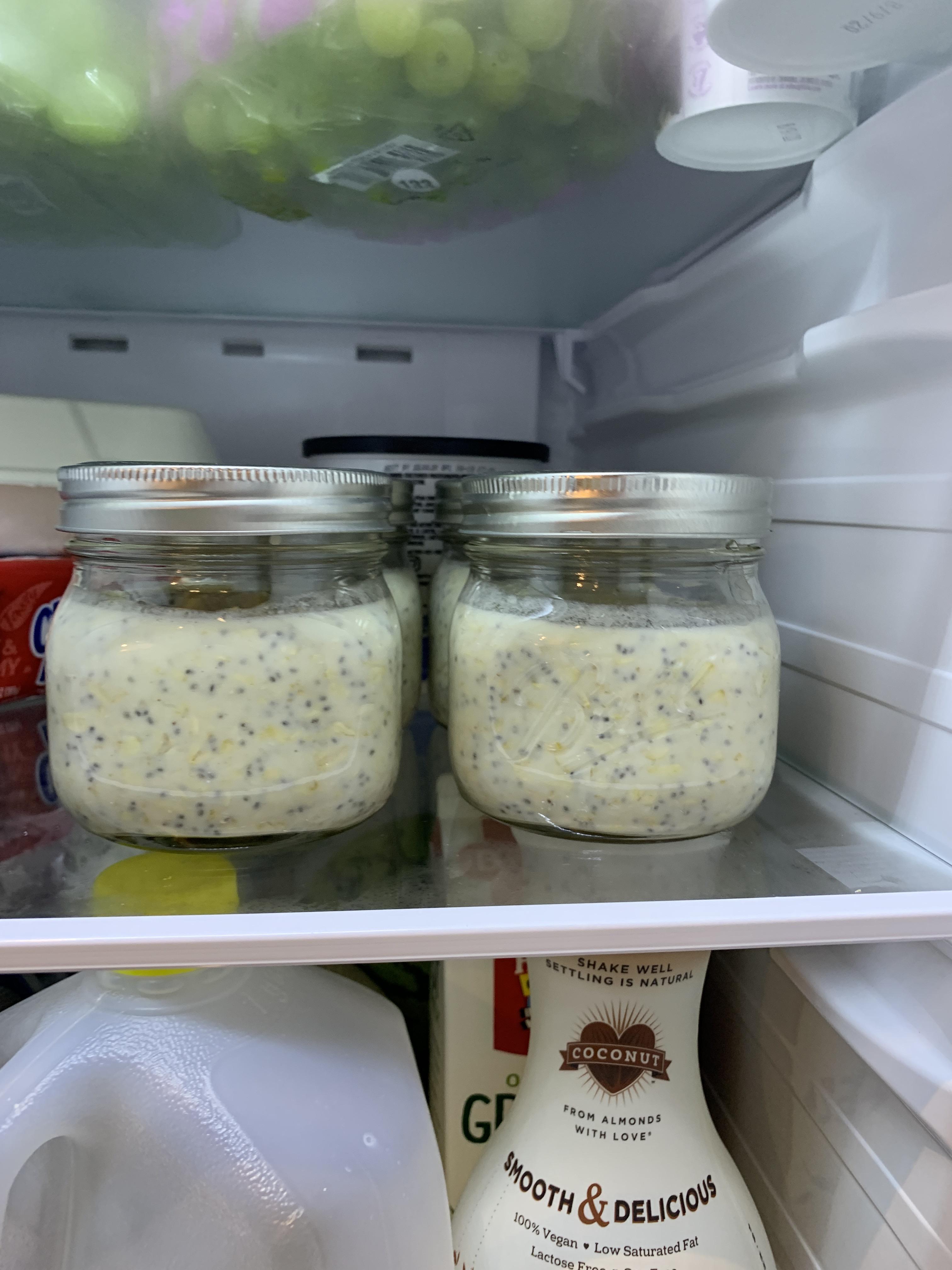 My first time making overnight oats!!! r/HealthyFood