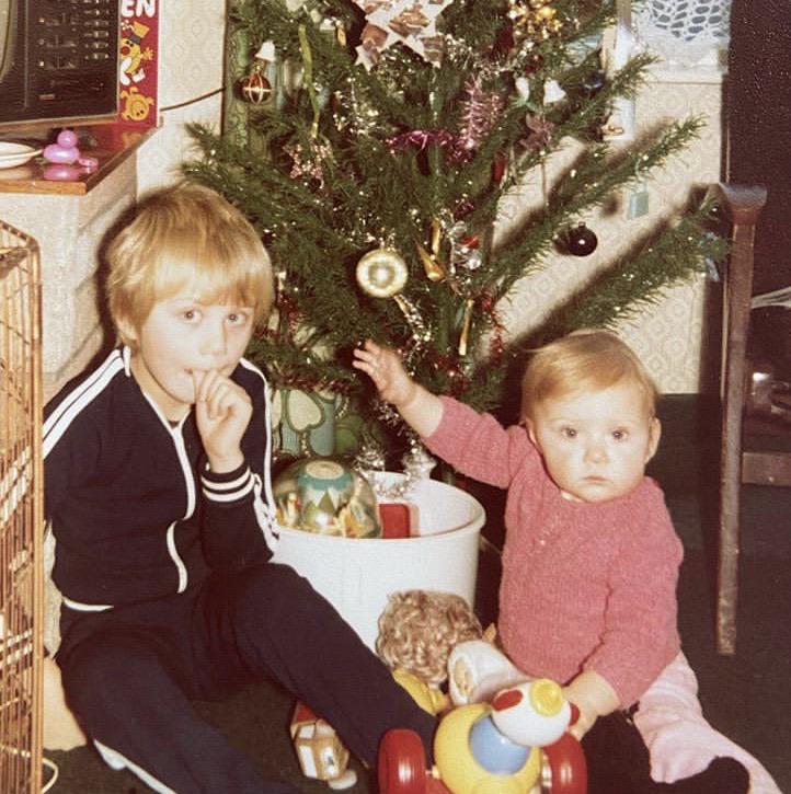 Were you a tall baby? r/rickygervais