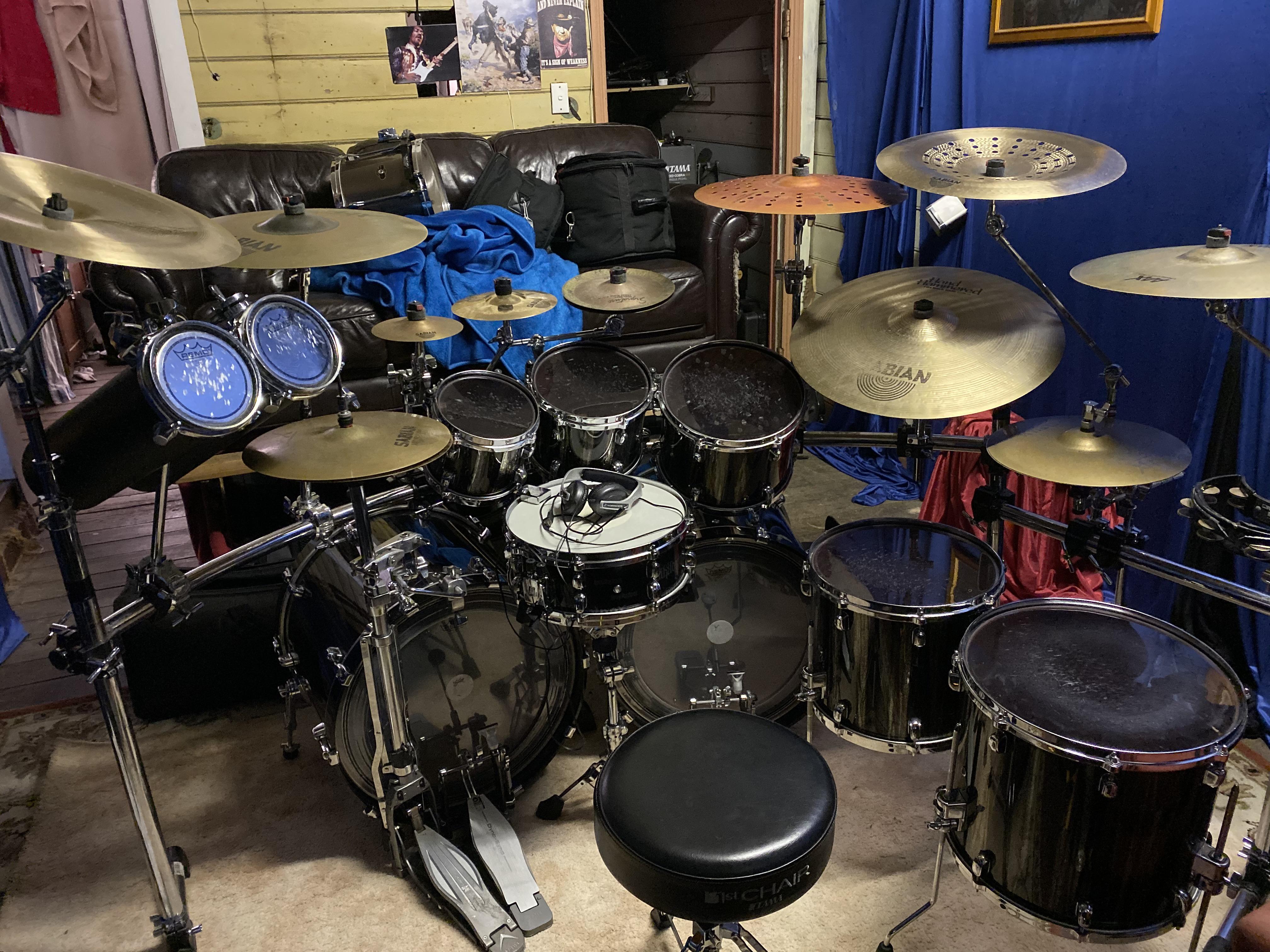 My Tama Starclassic with Sabian cymbals. r/drums