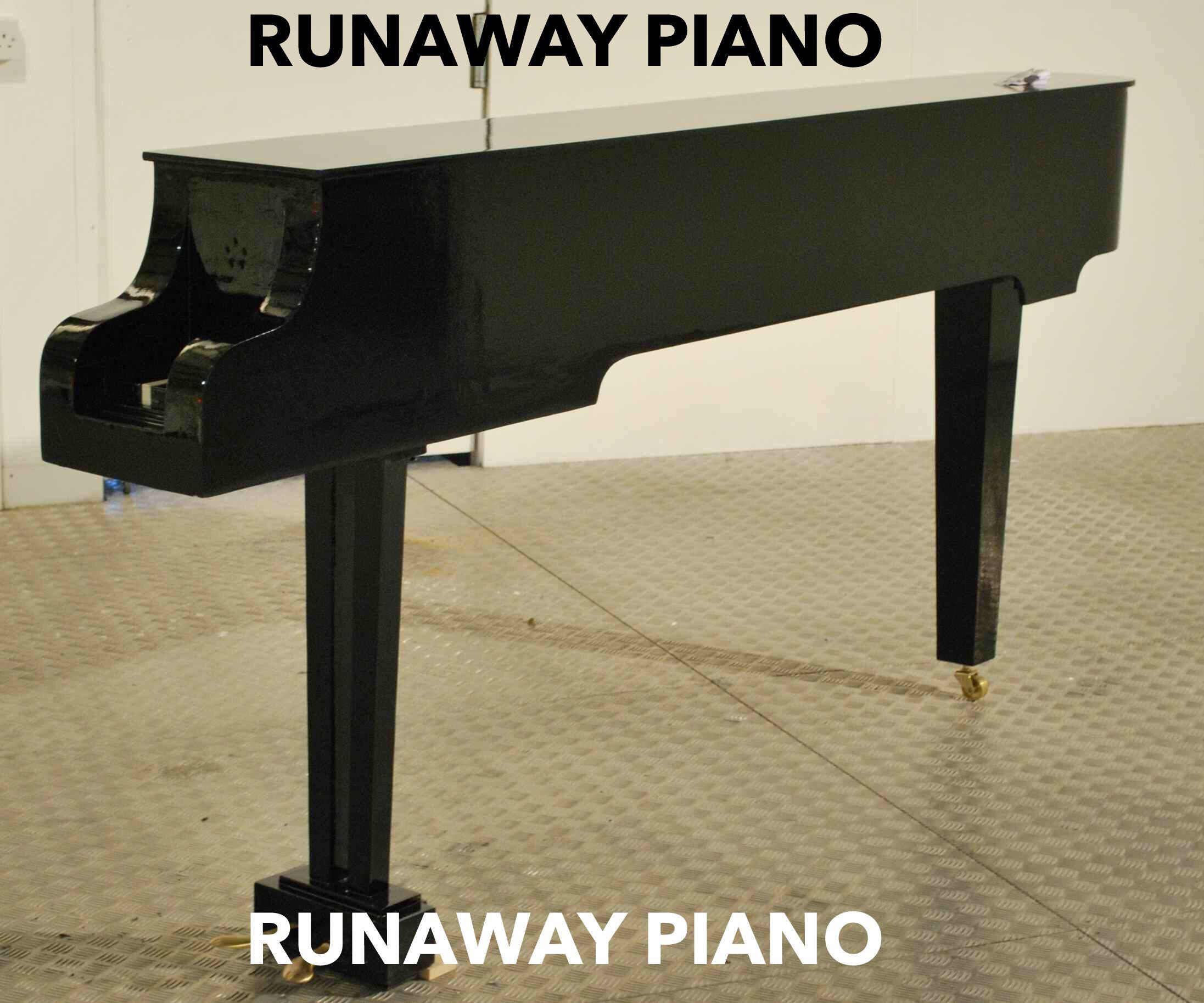 RUNAWAY PIANO r/Kanye