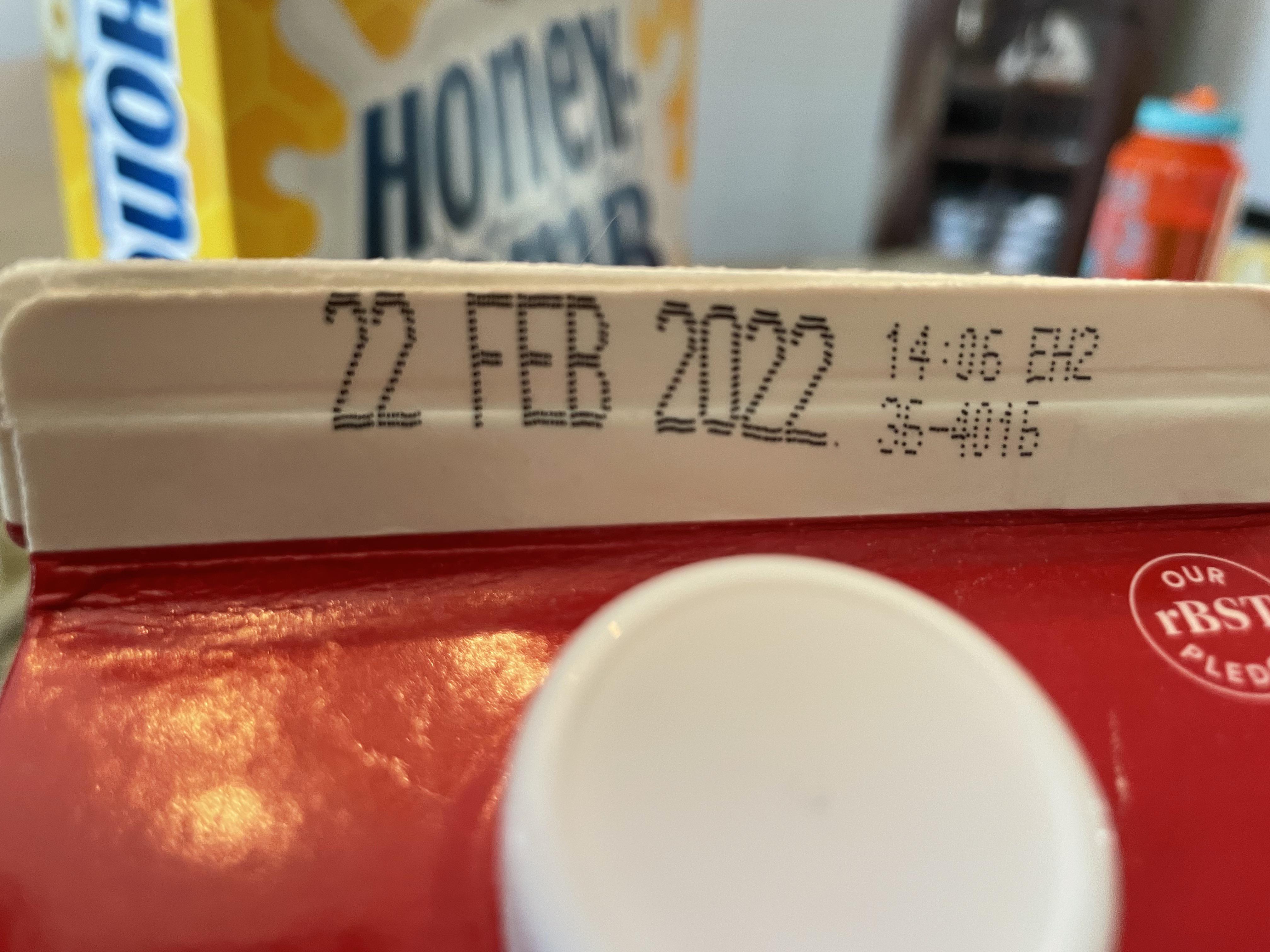 My milk expires on 2/22/22 at 2 pm. mildlyinteresting