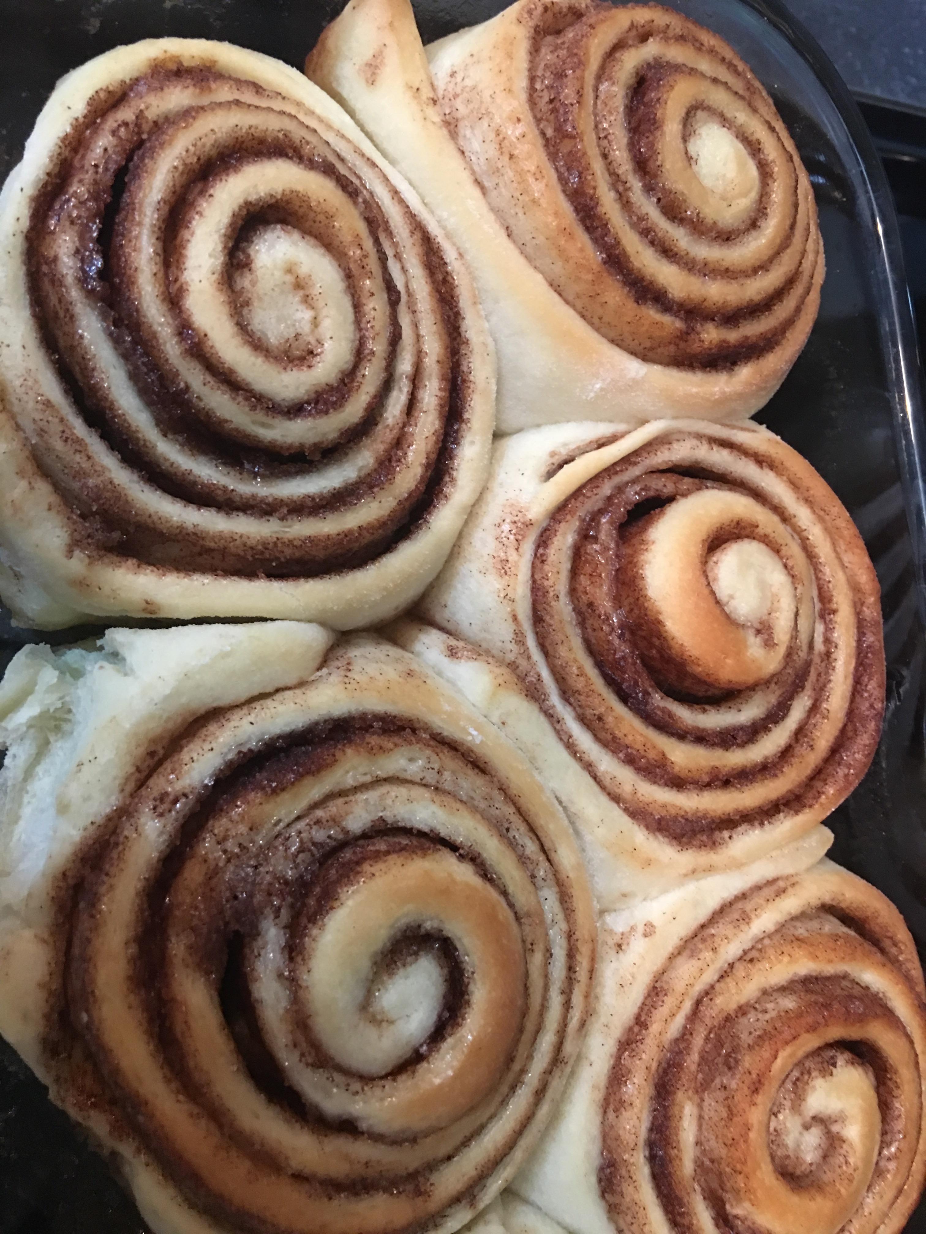 Vegan Cinnamon Rolls! Baking
