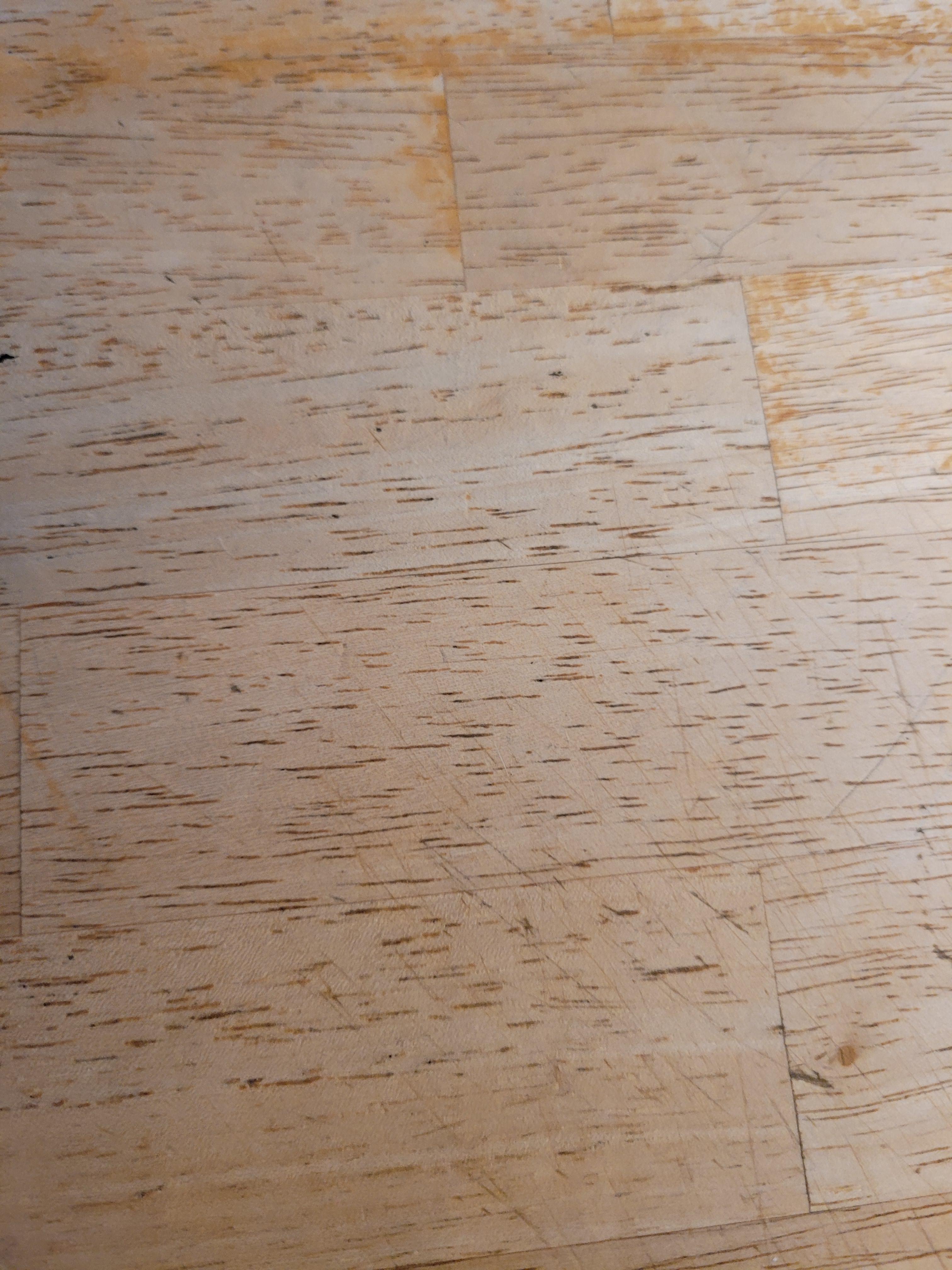 My wooden table r/notinteresting