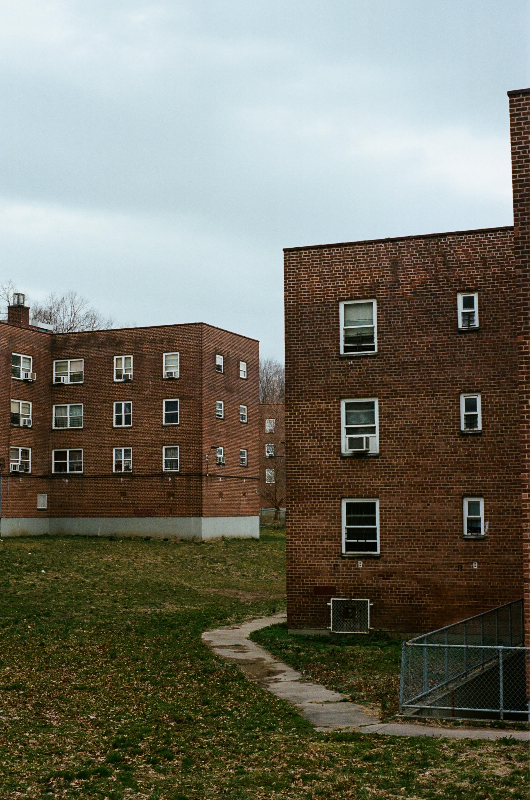 Edenwald Houses, Bronx, NY (Nikon F3 / Portra 400) r/analog