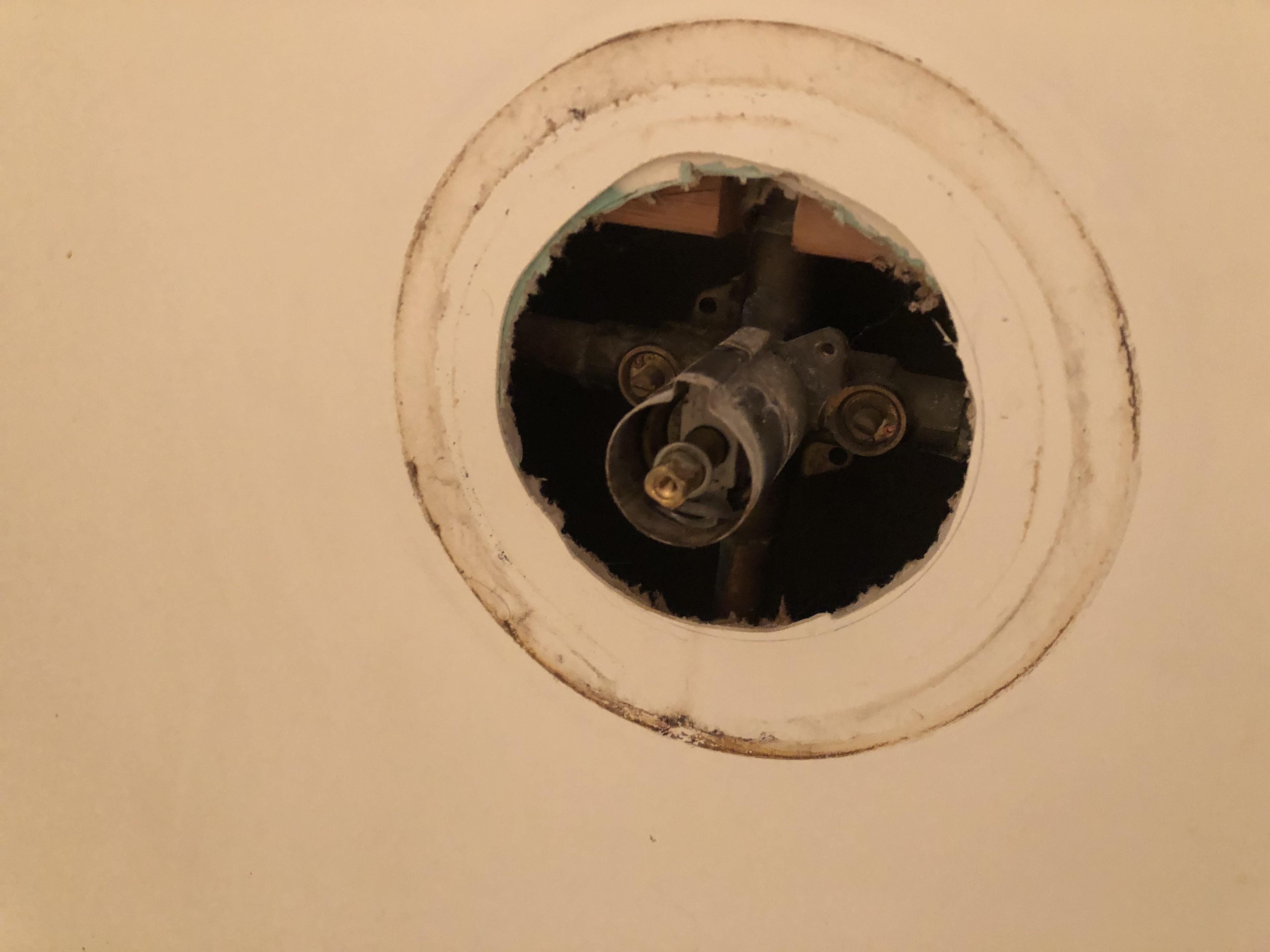 Help identifying a bathtub cartridge? r/Plumbing