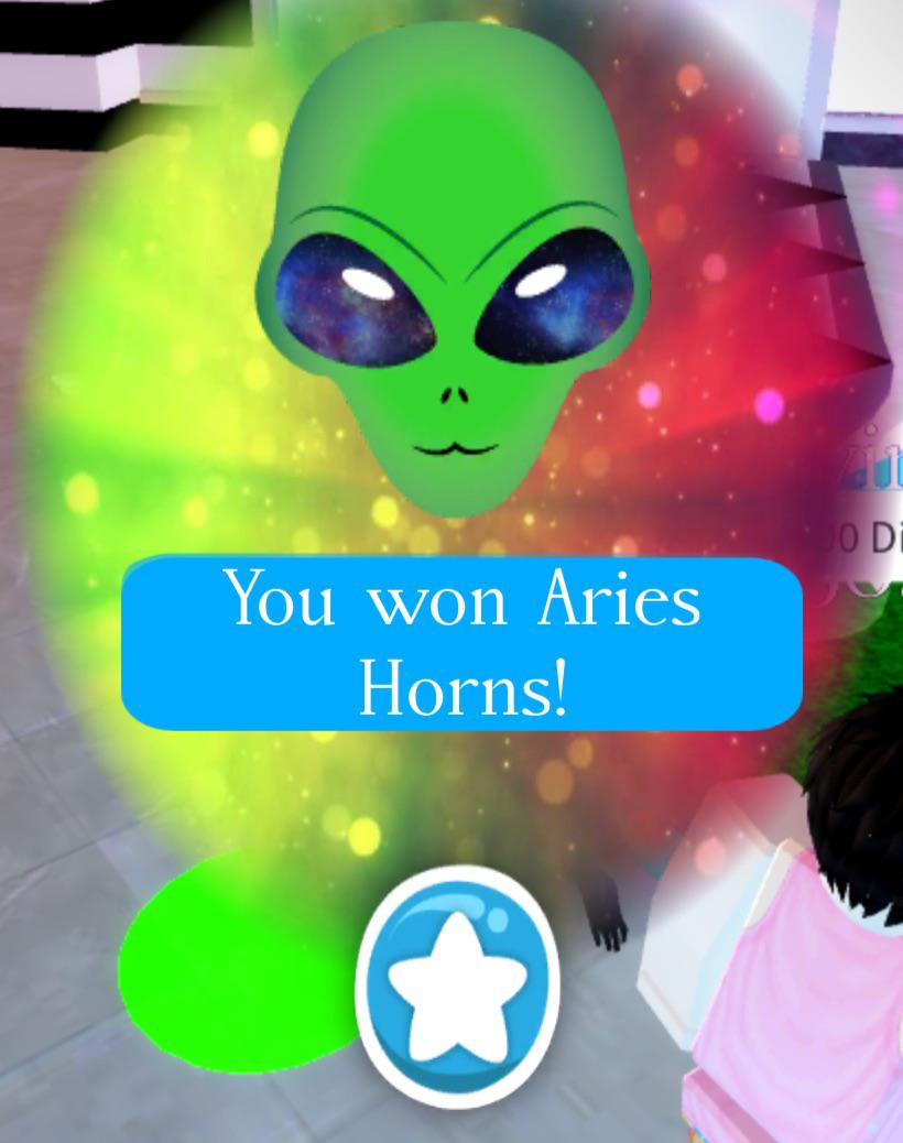 FINALLY WON MY DREAM WHEEL ITEM AHAHAHAHA r/RoyaleHigh_Roblox