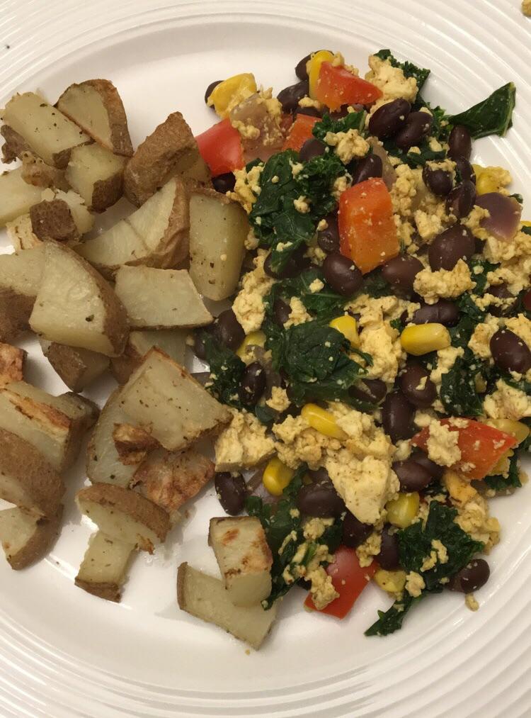 Love me some breakfast for dinner! Oil free tofu veggie scramble with