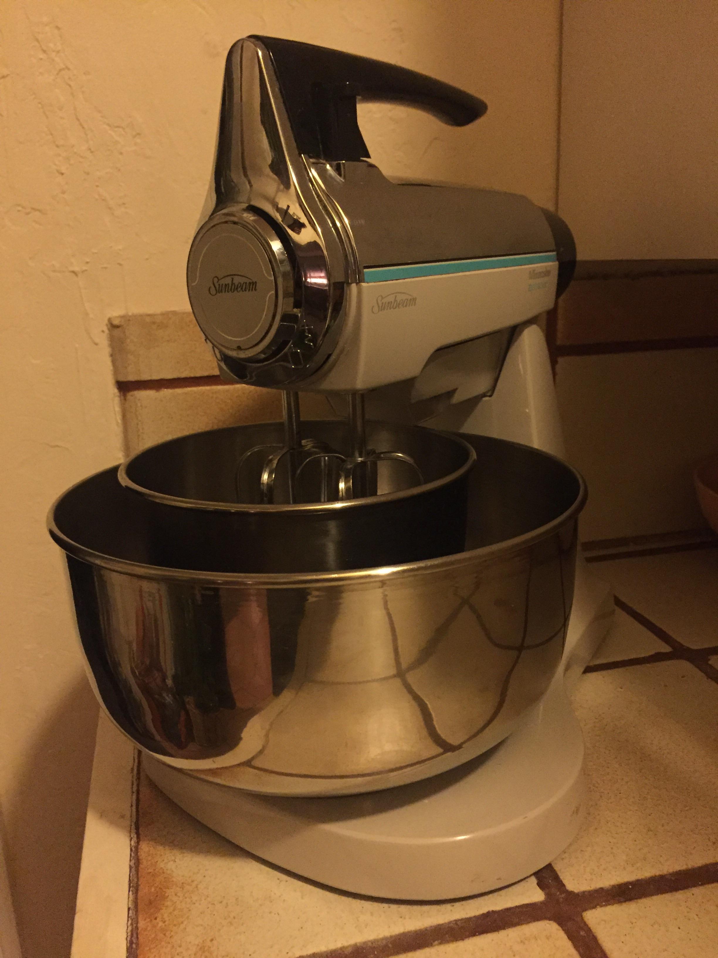Sunbeam Mixmaster. It’s no KitchenAid but it’ll do until I find one