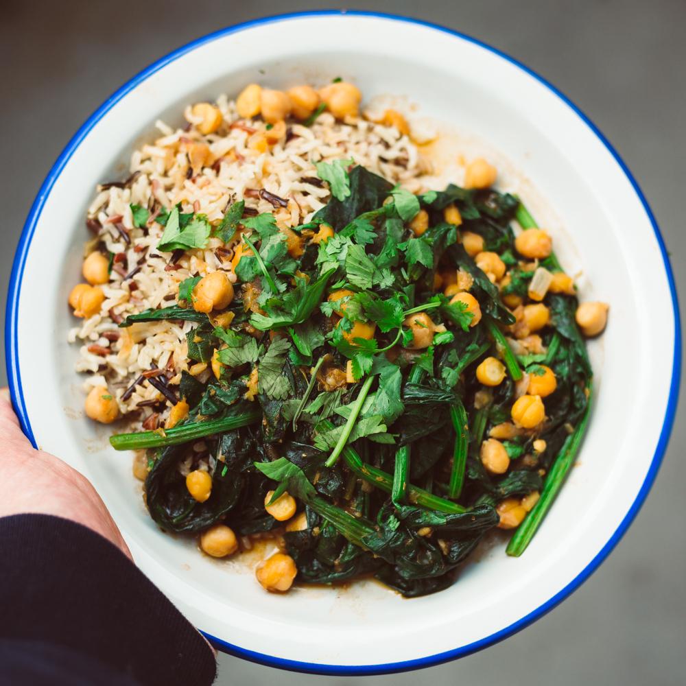 Chickpea and Spinach Saag With Wild Rice r/veganrecipes