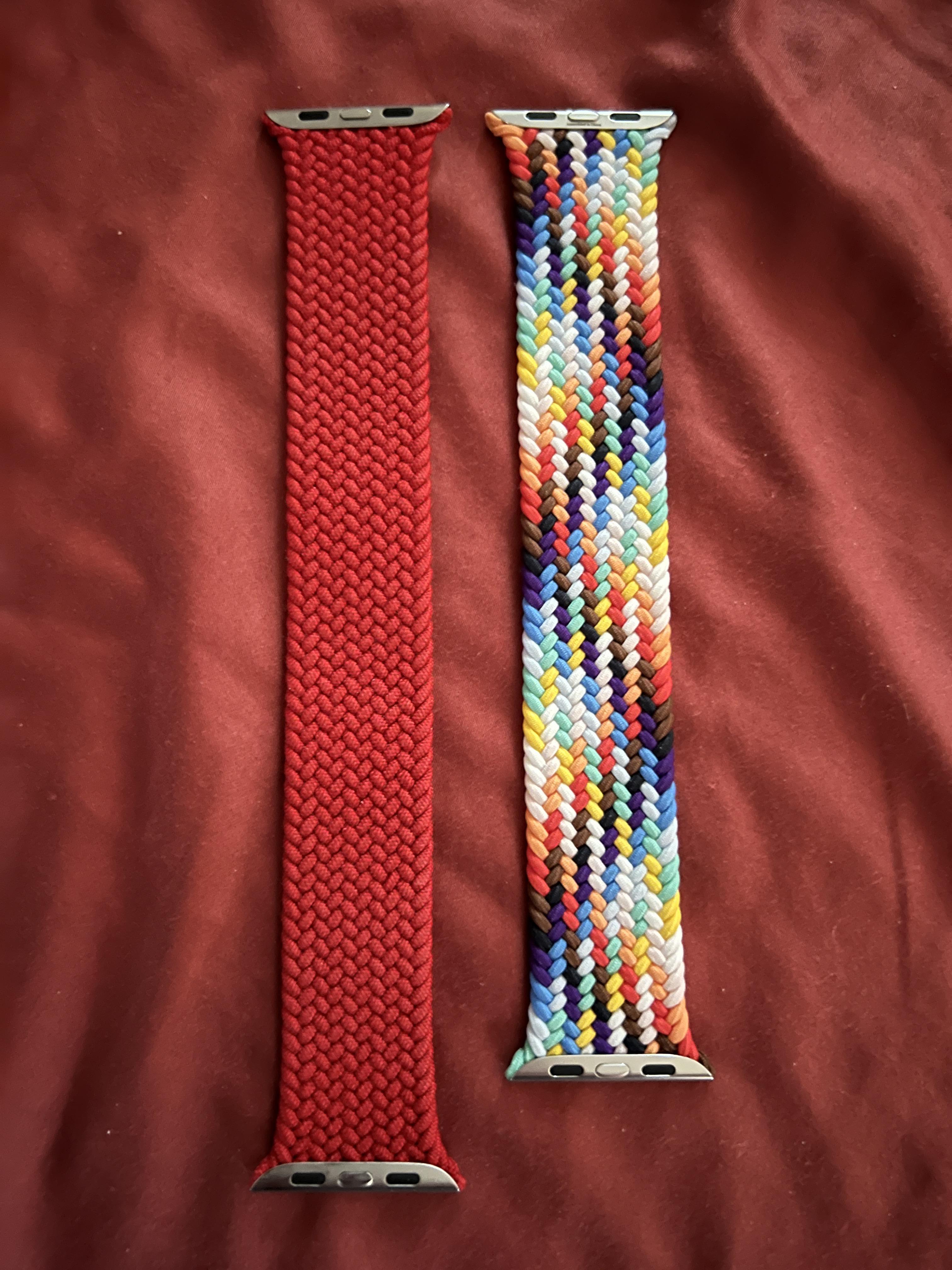 Official Braided Solo Loop 1 year old vs new (size 9 44mm) r/AppleWatch