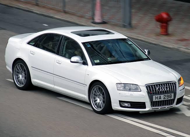 2008 Audi S8 : r/Audi