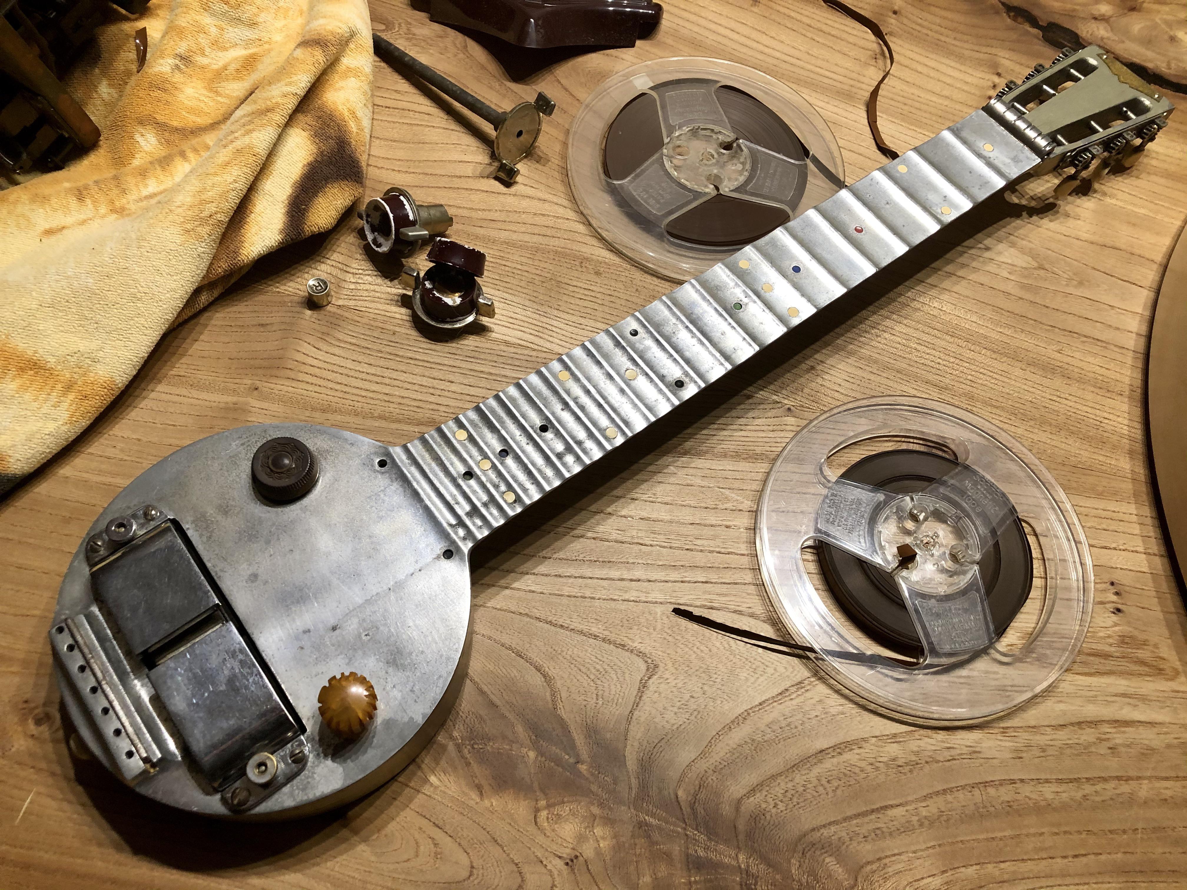 Guitar Pan