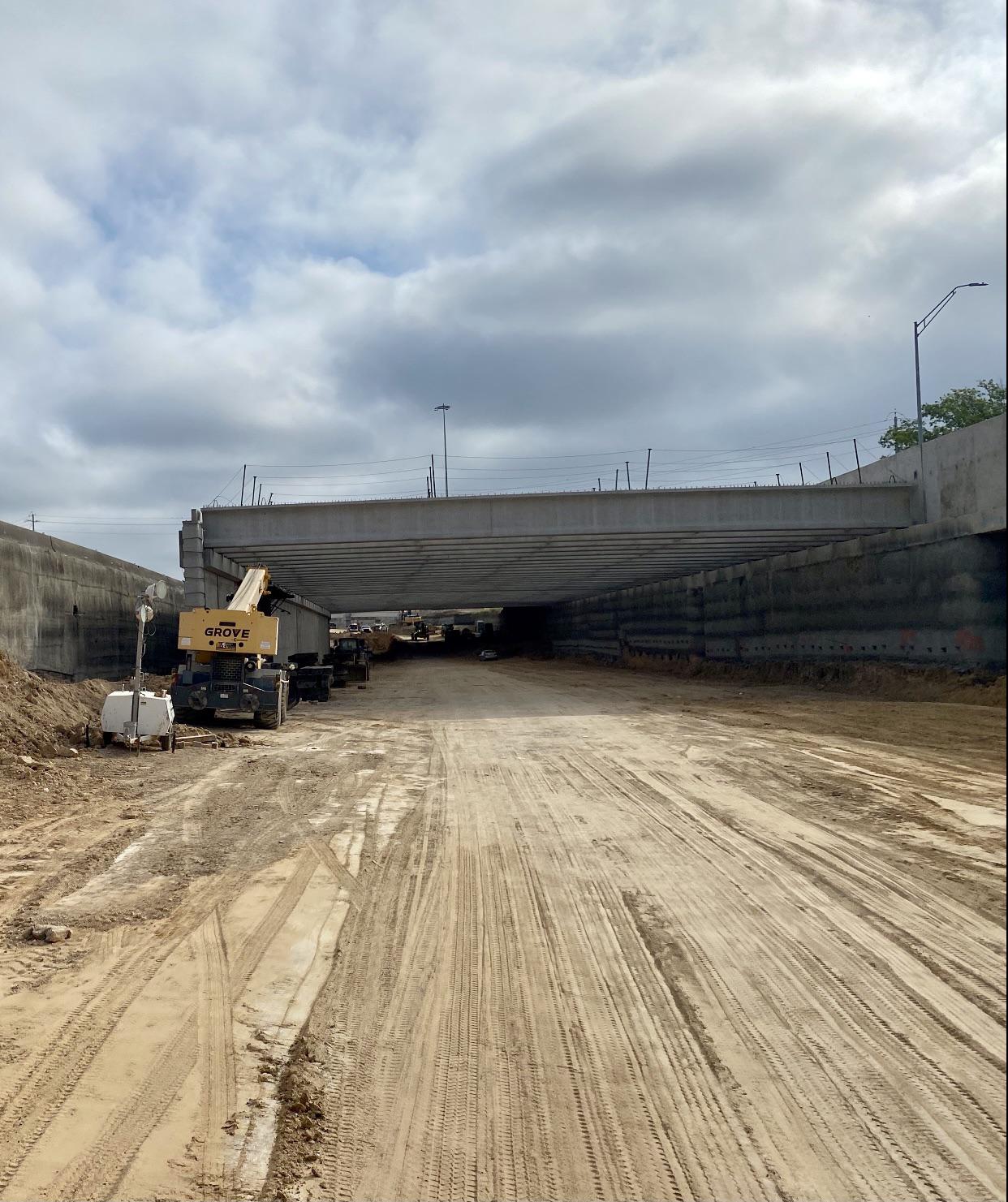 Future Highway 35N tunnel in front of the Dallas Zoo. r/Dallas