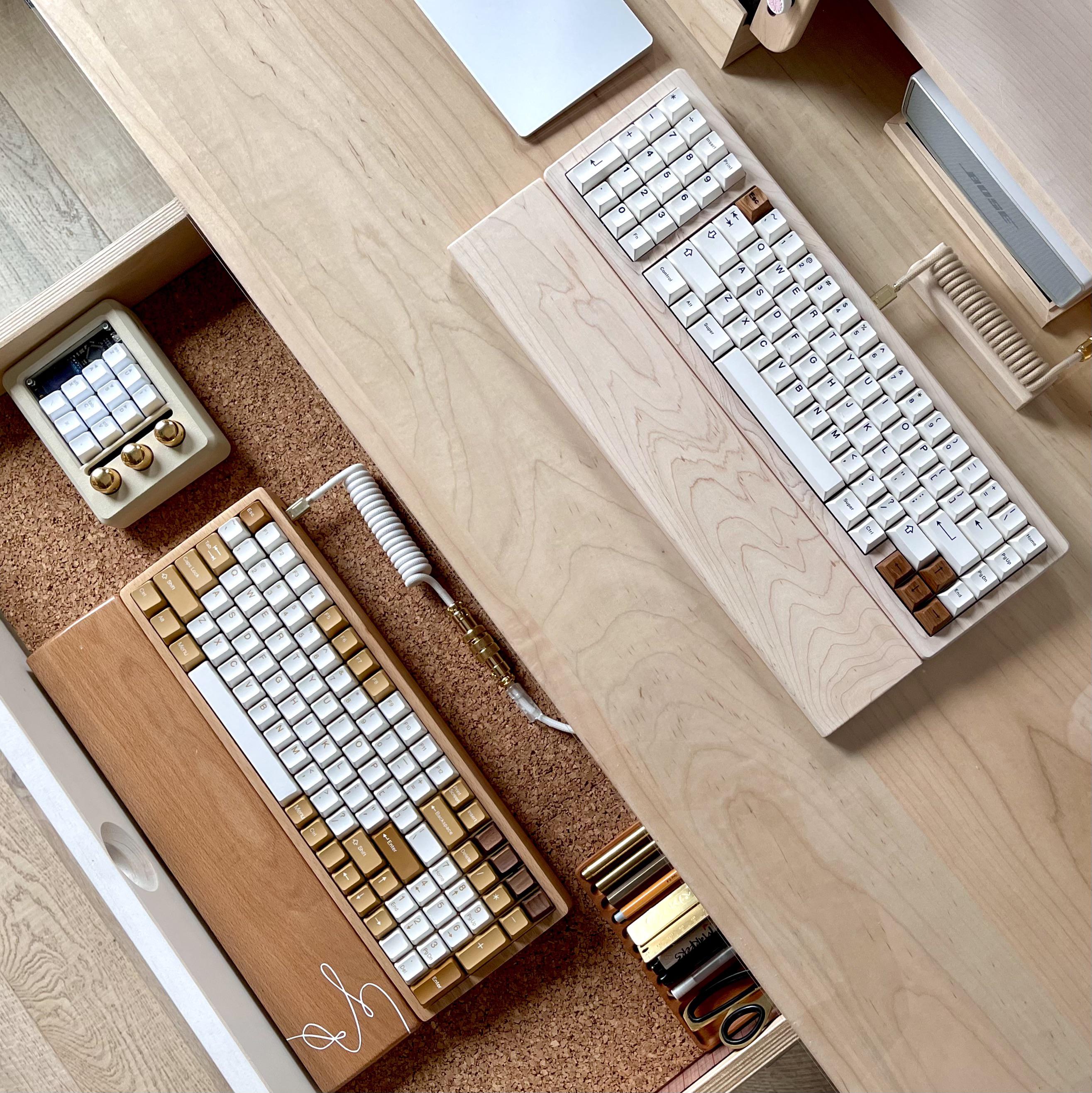 Well, wood you look at that r/MechanicalKeyboards