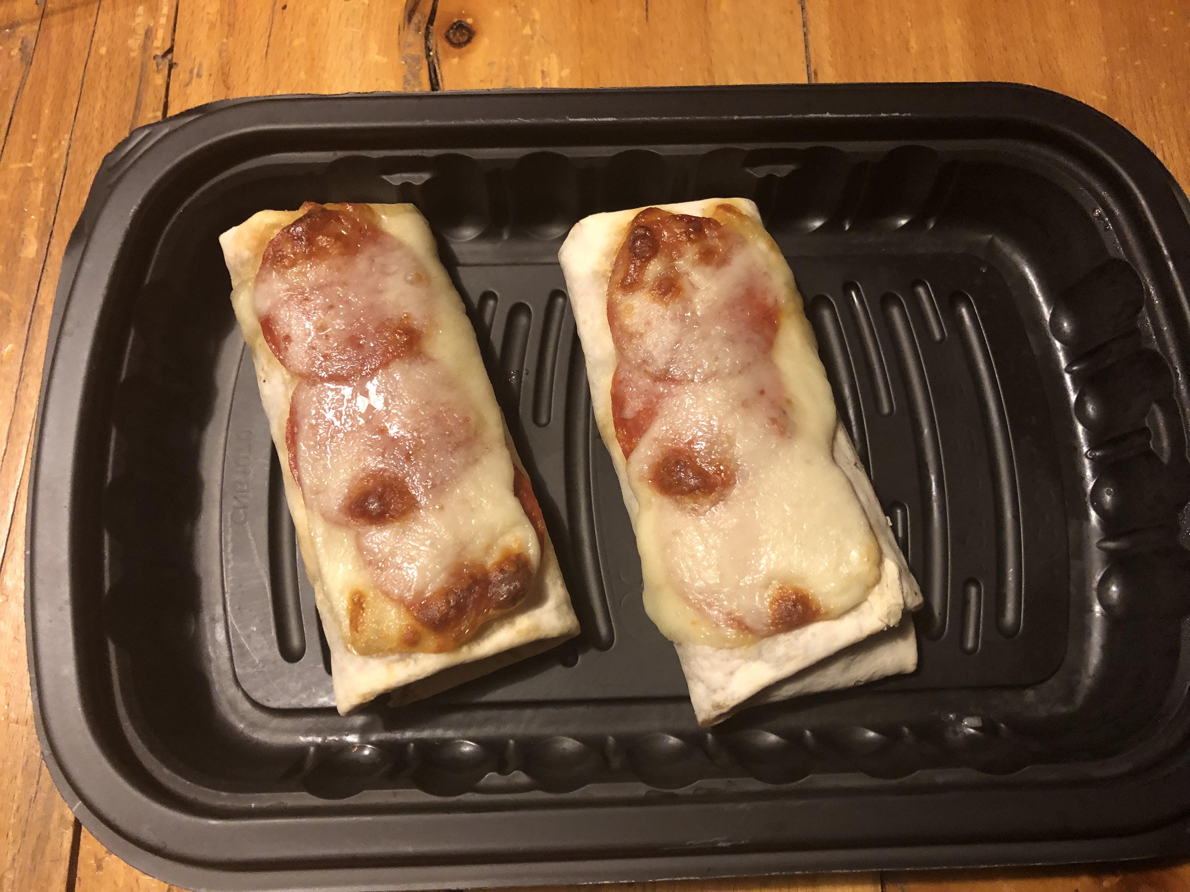 Burritos with pepperoni and mozzarella cheese! r/stonerfood