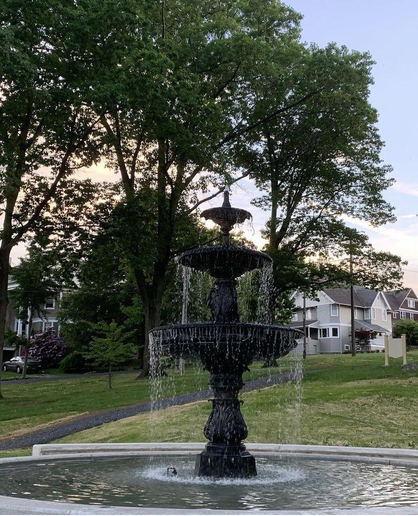 Yesterday’s sunset at Nevin Park in Easton, PA. r/Easton