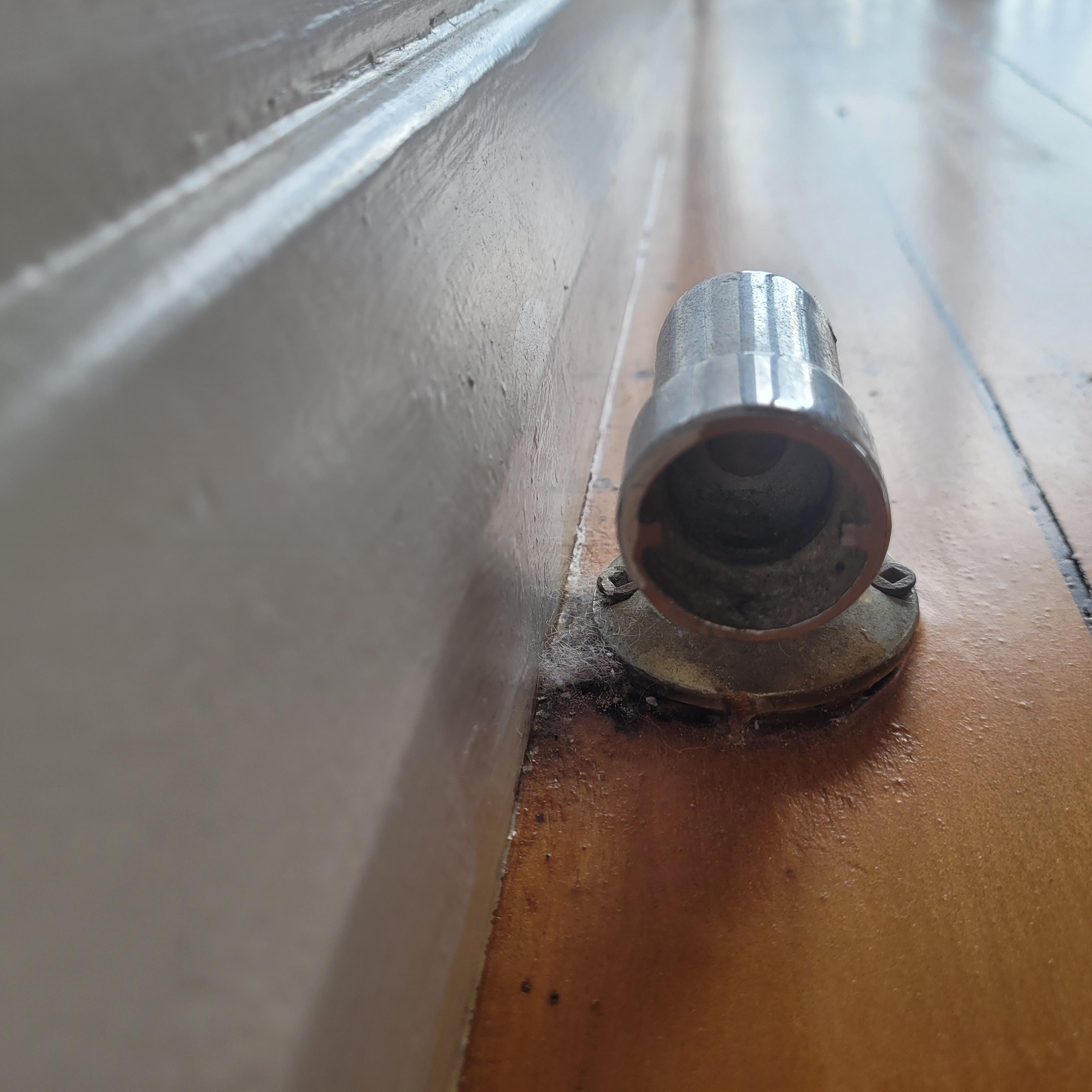 Gas outlet connector to a old gas heater. I have removed the gas heater