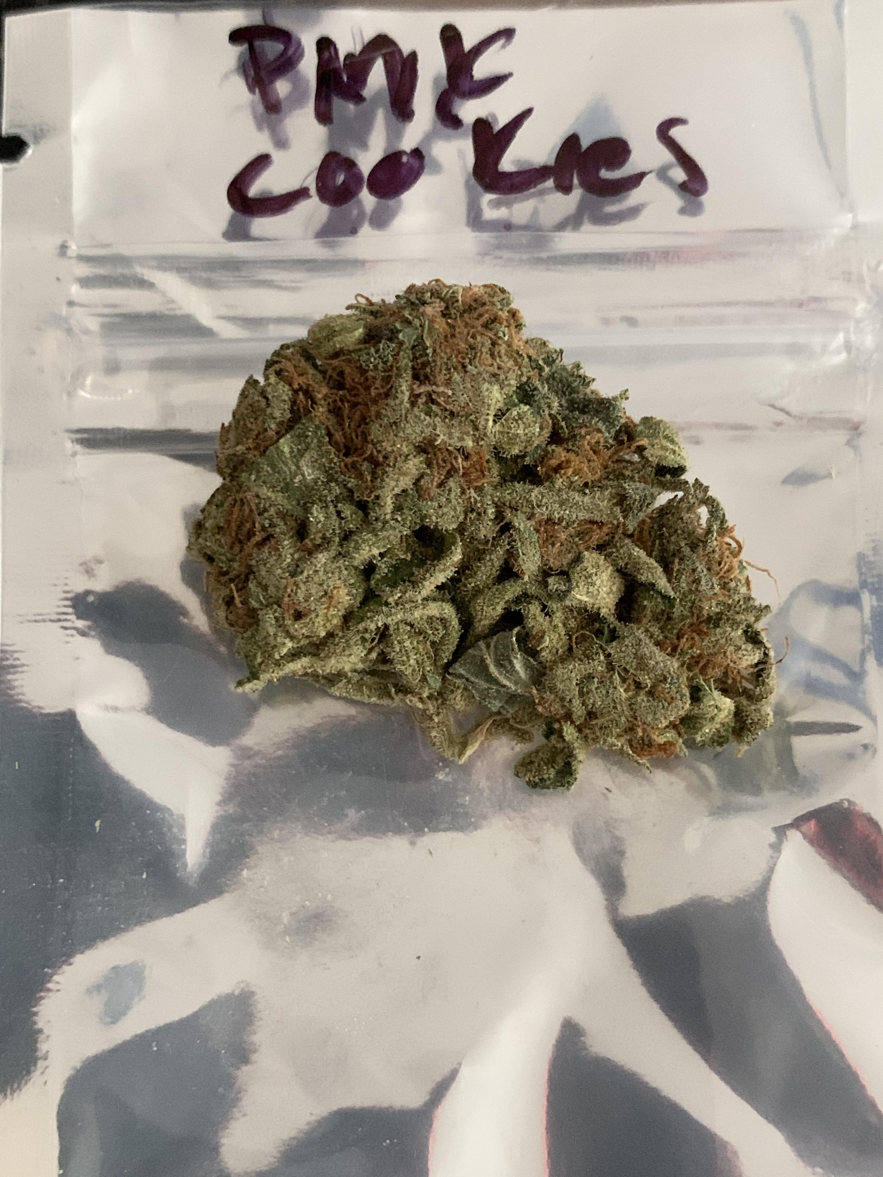 Pink cookies boxed buds feb/20 r/MOMpics