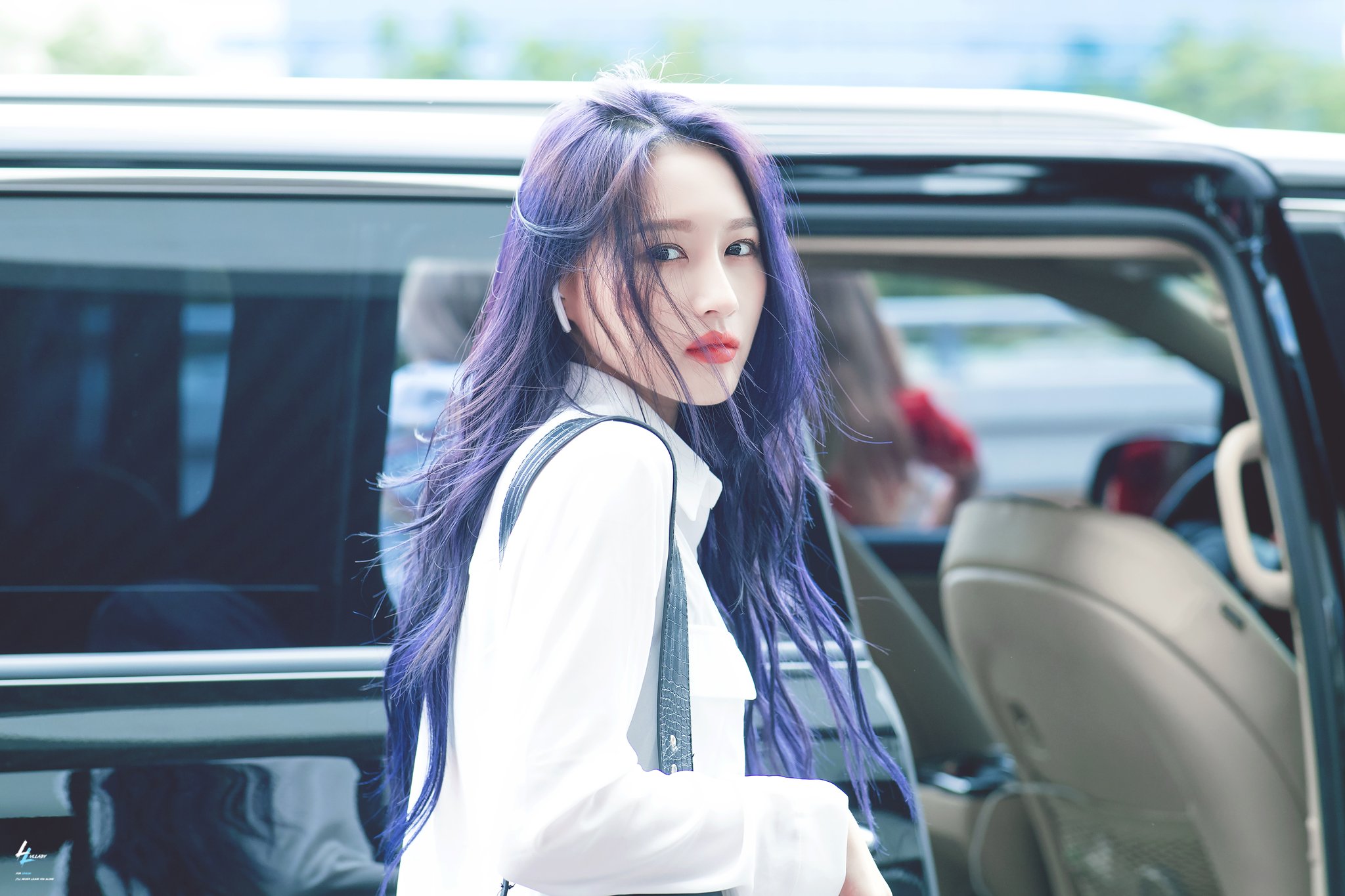 Purple Hair Siyeon r/dreamcatcher