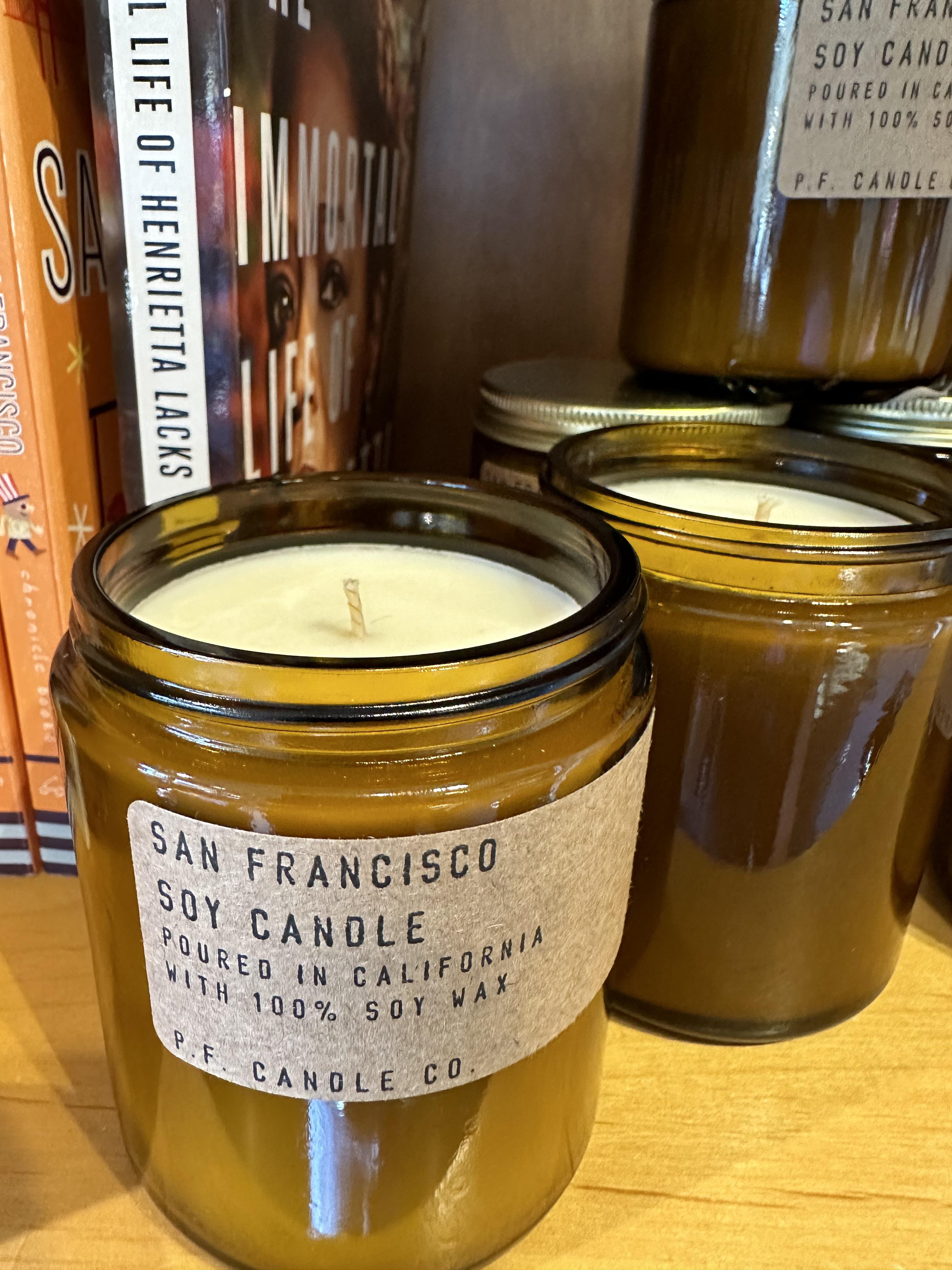 This candle smells like SF. Describe how it smells to someone who has a