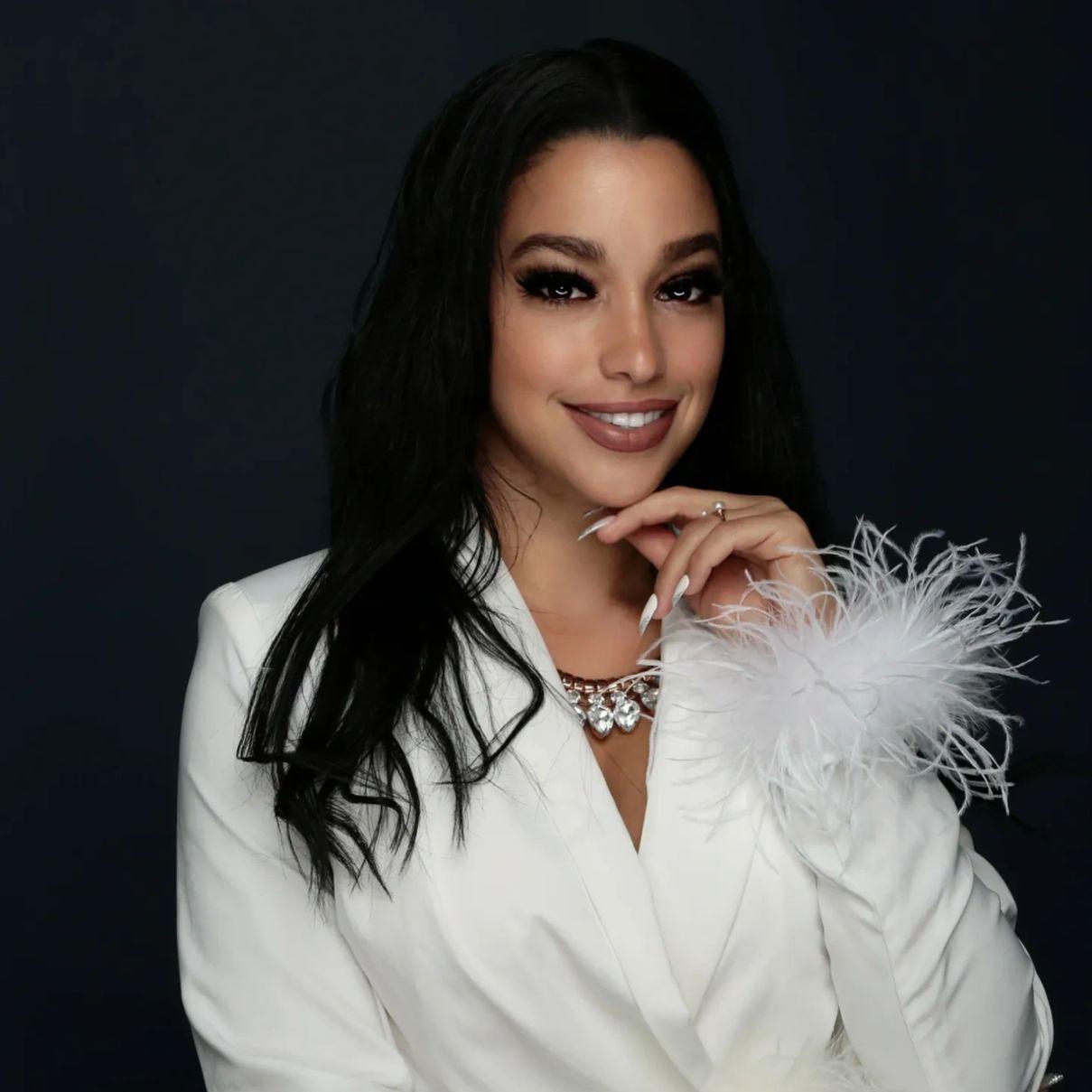 358 best Abella Anderson images on Pholder | Abella Anderson, Porn Star HQ and Pickonepornstar