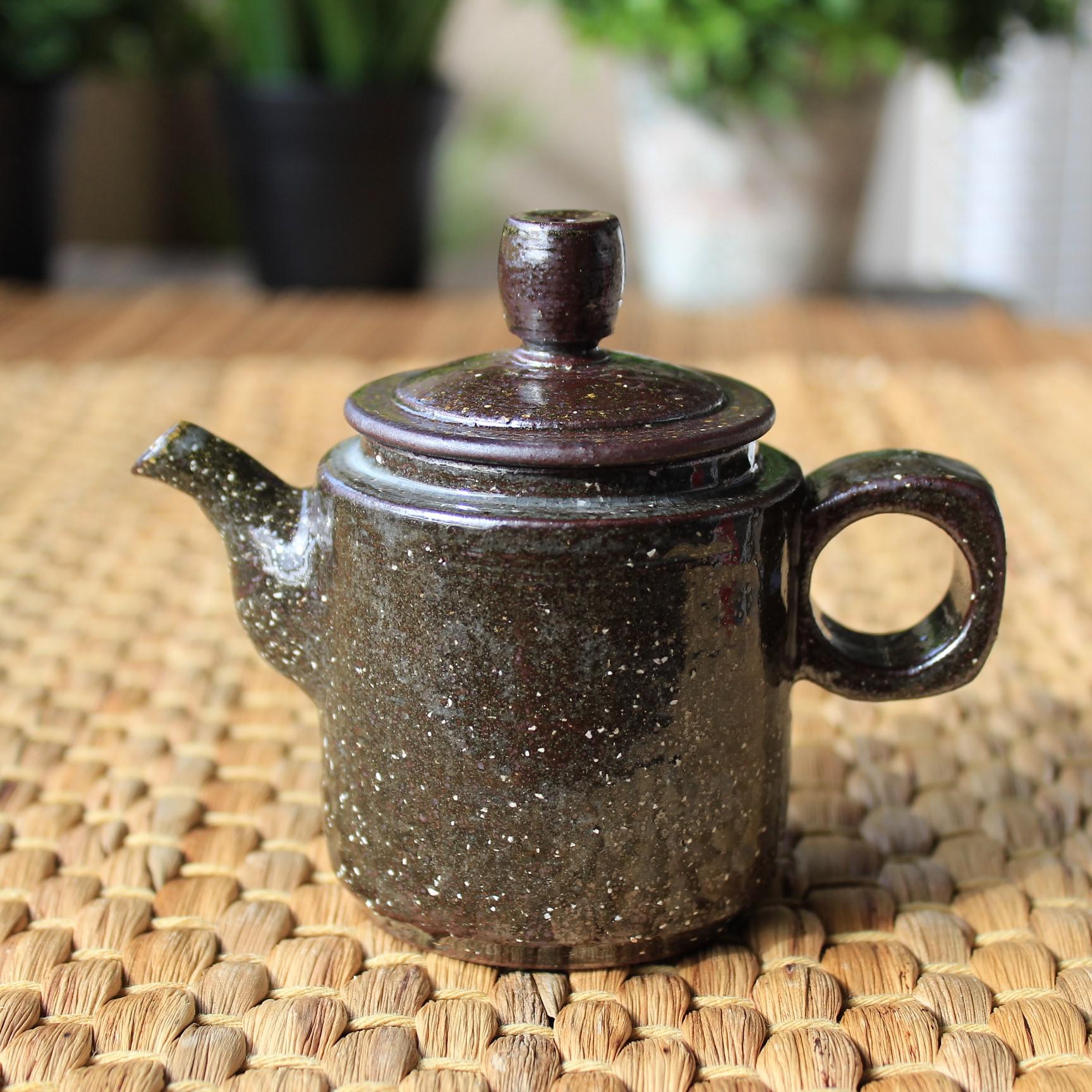 Black clay teapot from Gimhae, Korea r/Pottery