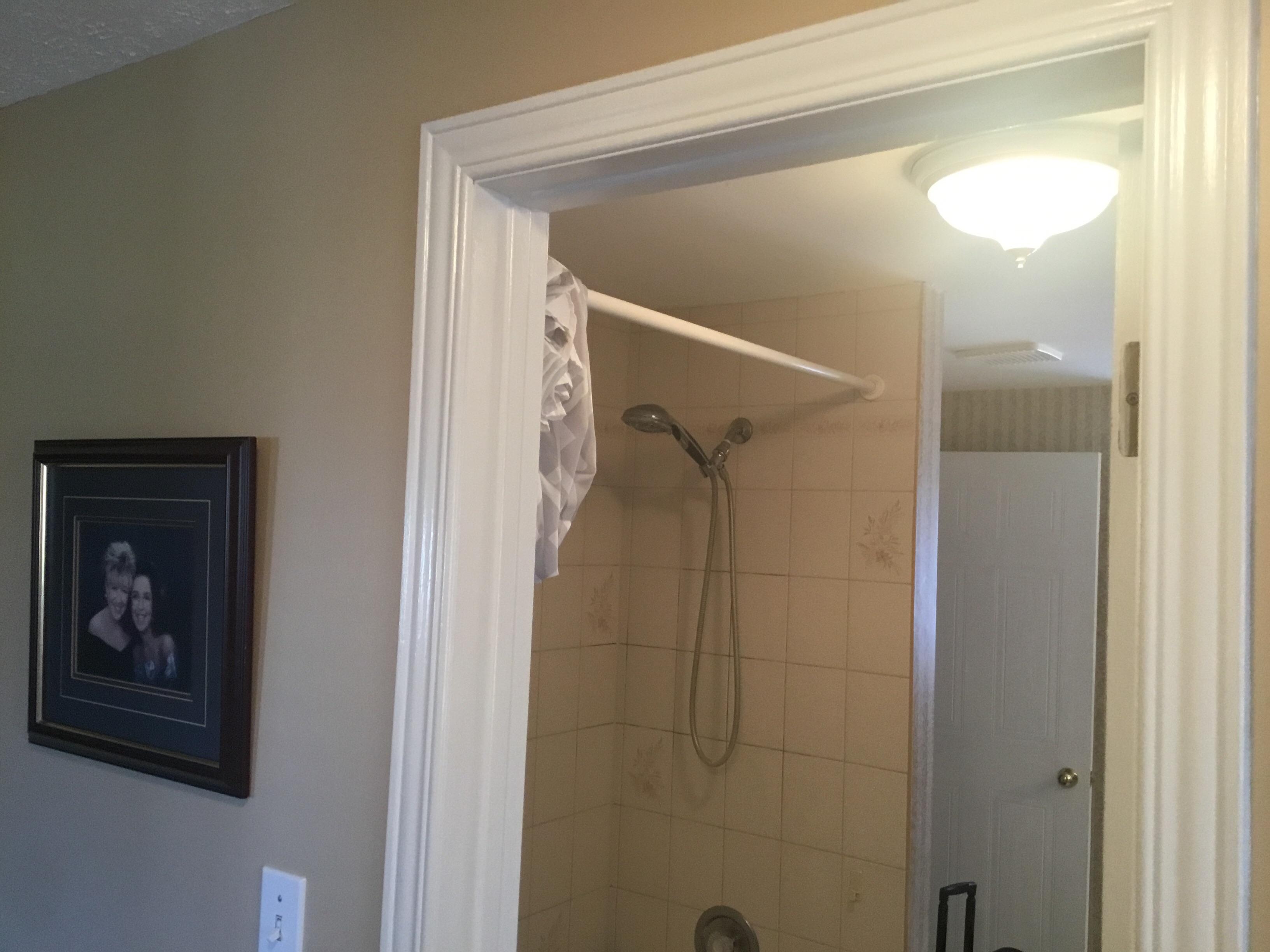 Shower Curtain Lady r/Weird