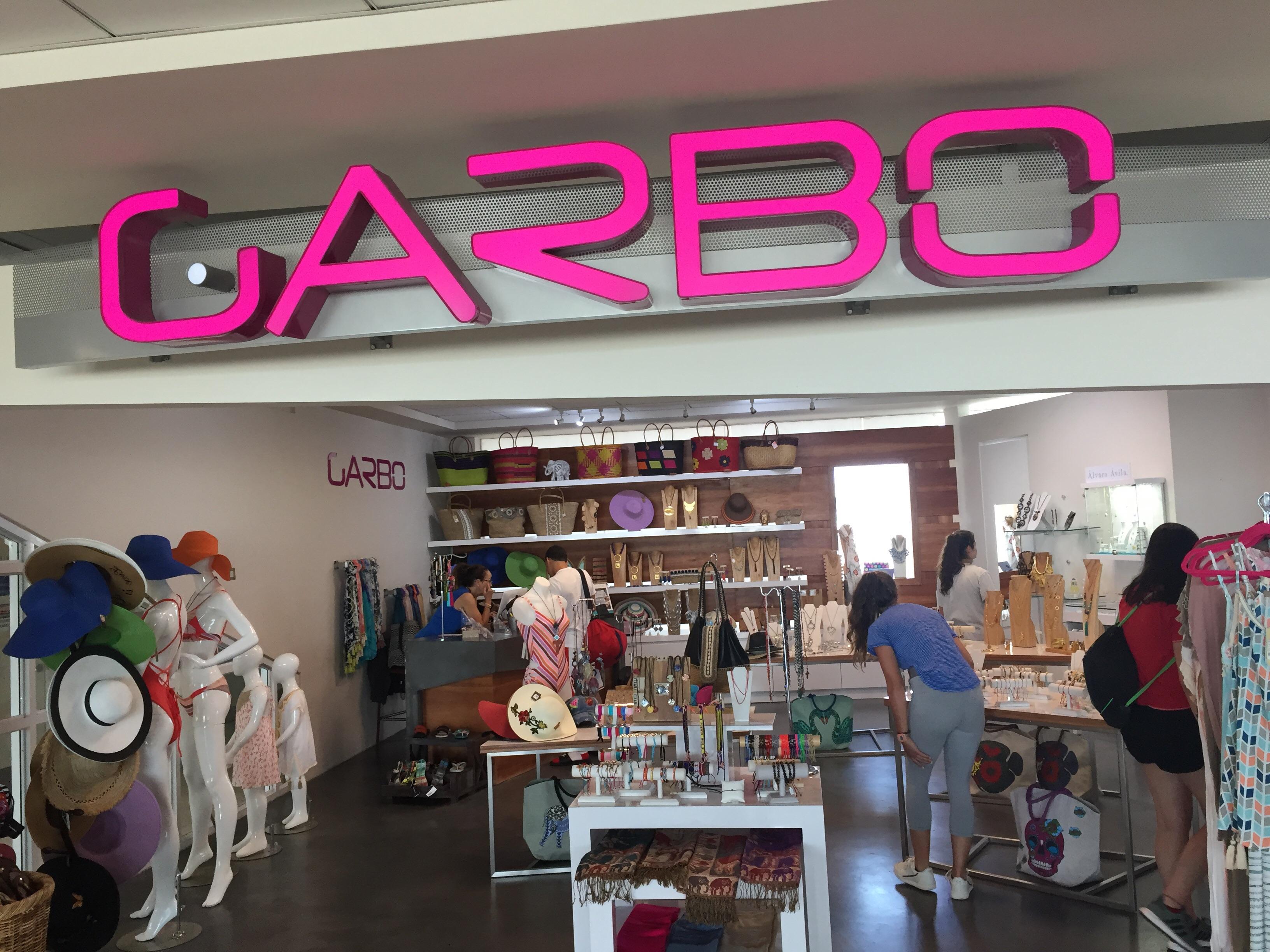 It looks like some incredibly dedicated AH fans made this store r