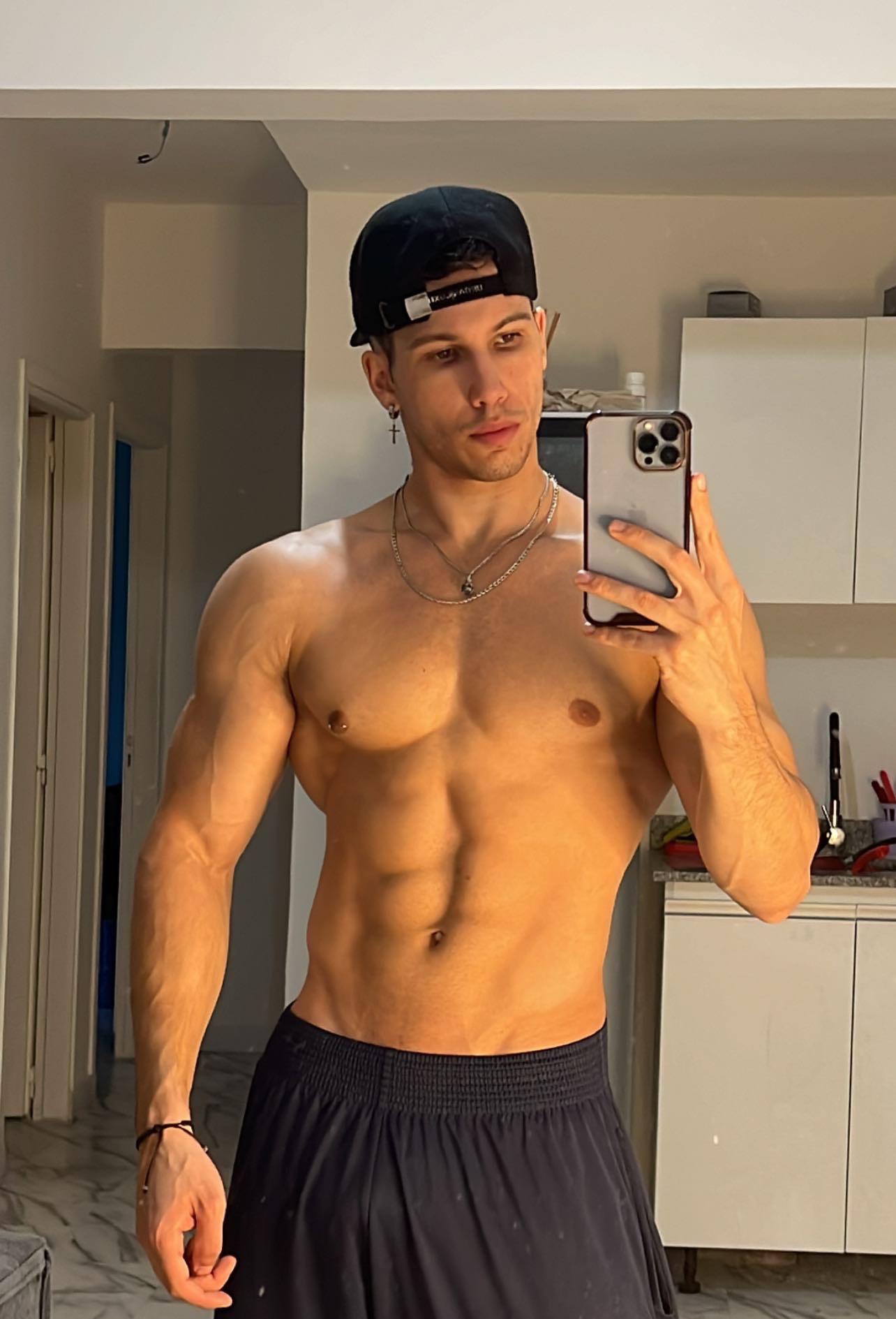 25 best u/maurifitness images on Pholder | Pecs And Pec Bouncing, Hot Guys and Foreskin