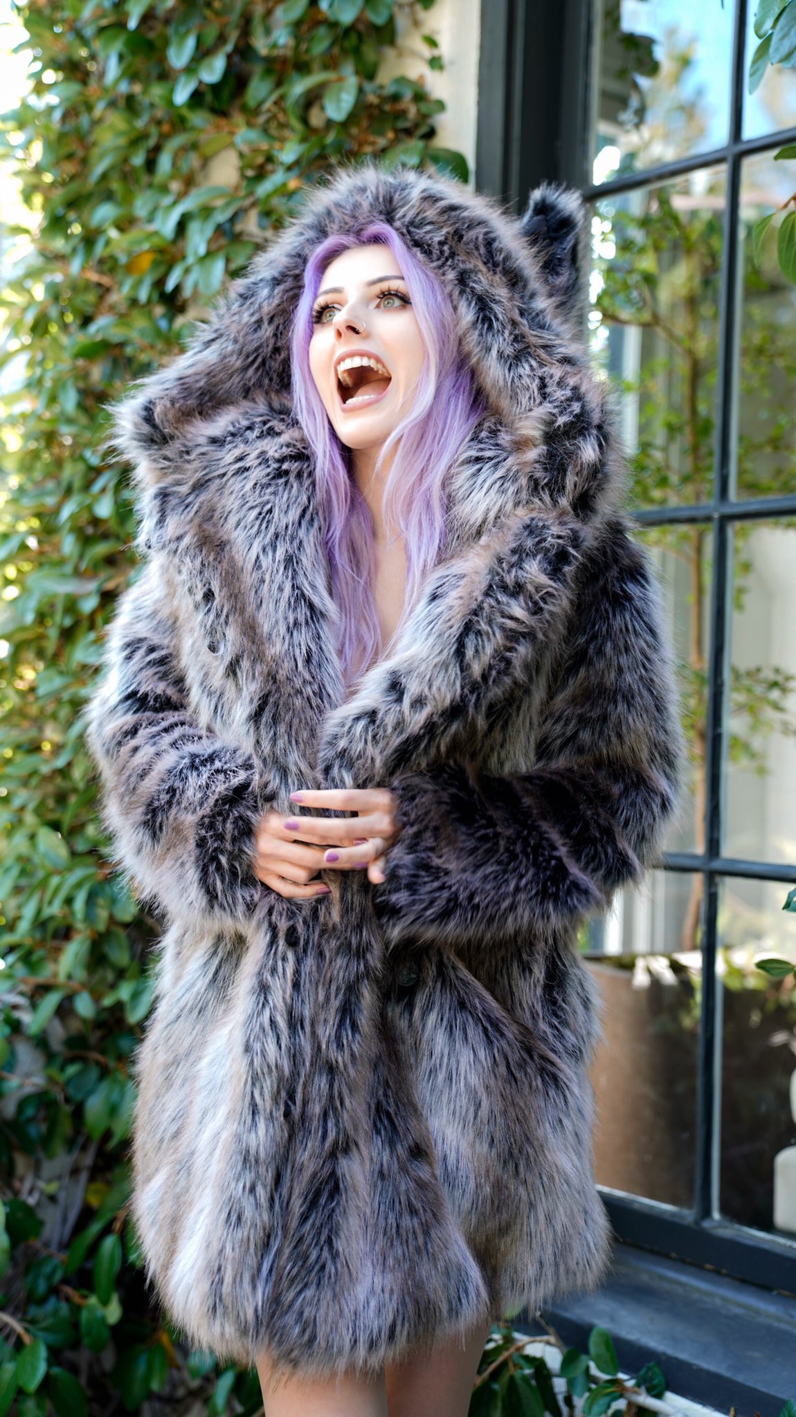 Fur Coat r/Rolyat