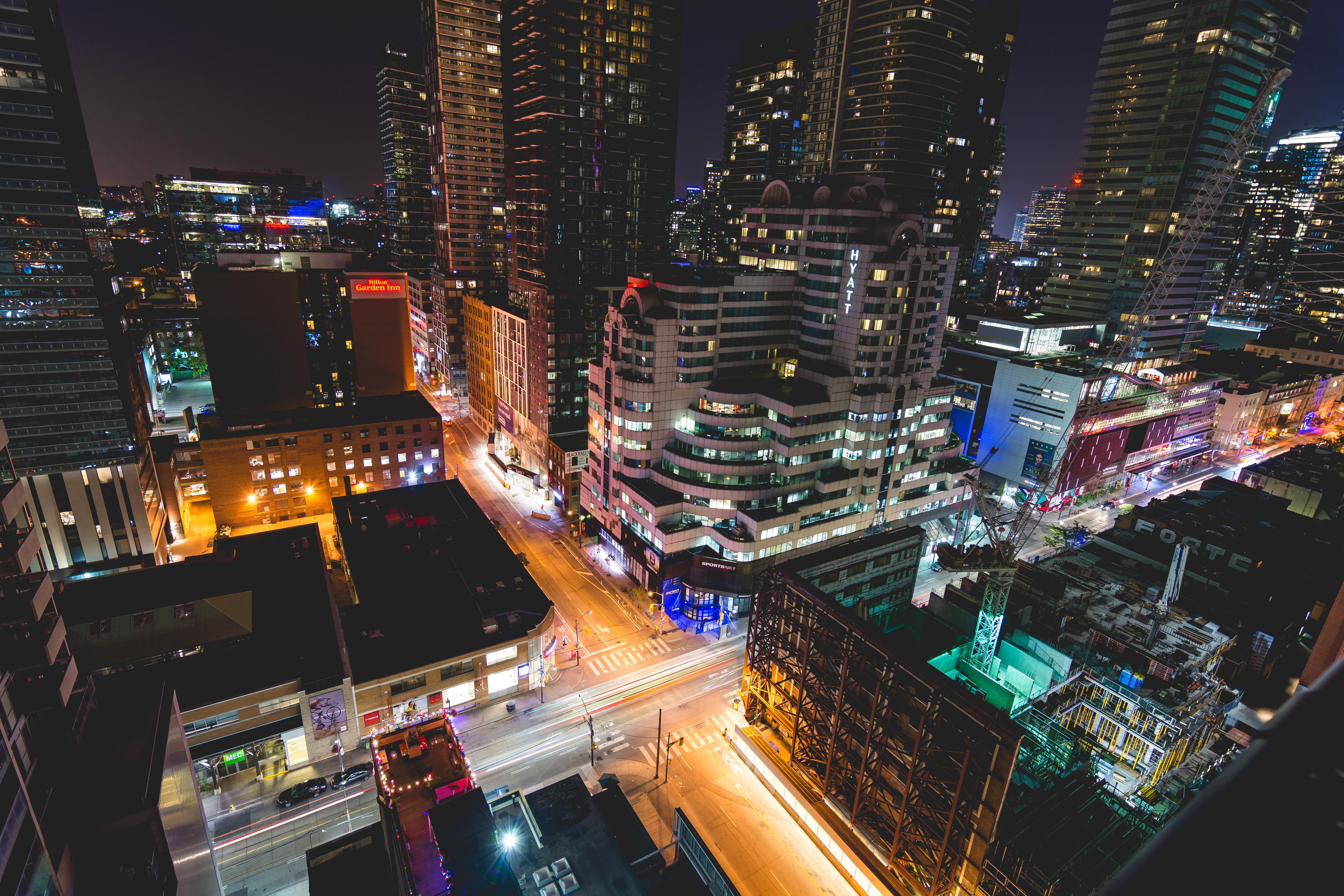 King Street, Toronto, Ontario [6000x4000] [OC] r/ExposurePorn