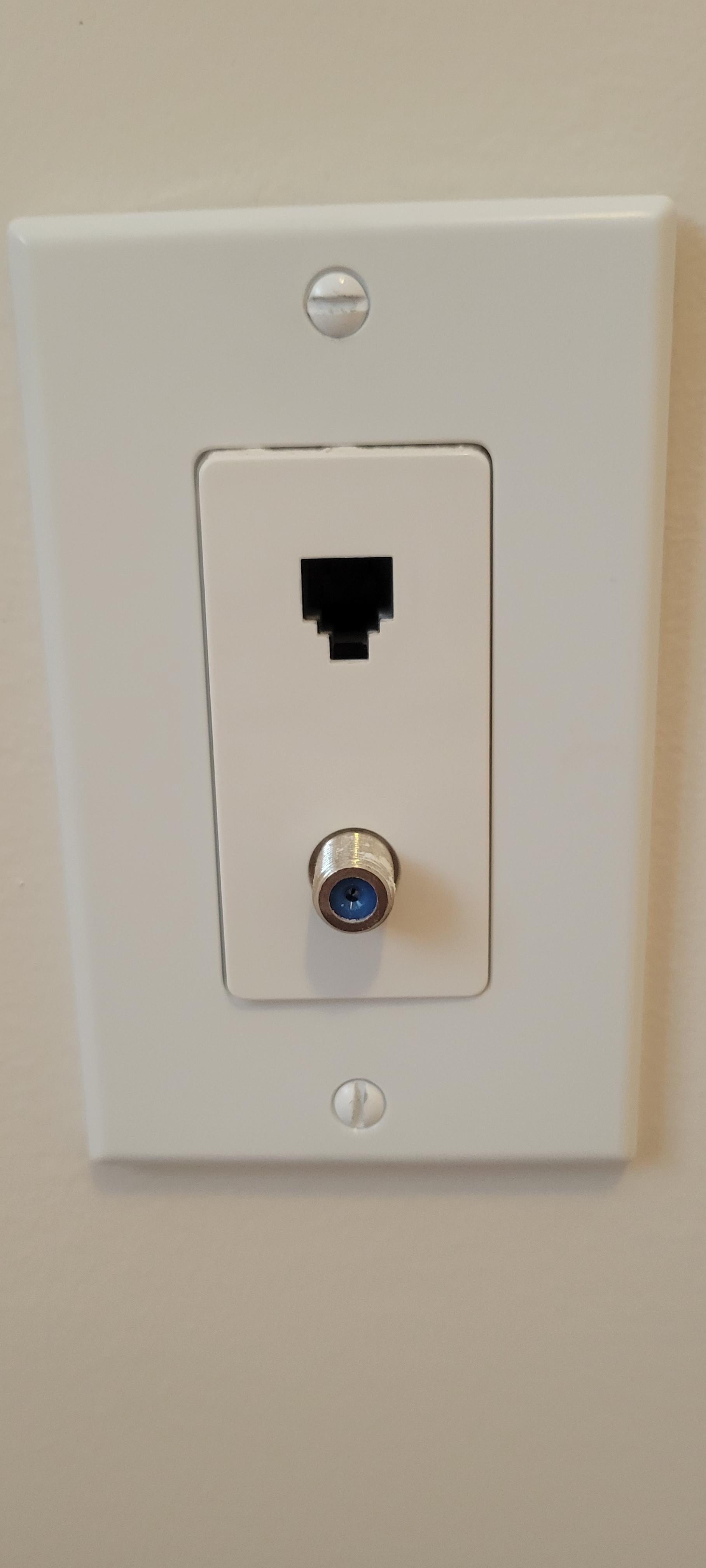 Anyone know what connections these are? Top is a 4 pin. Regular